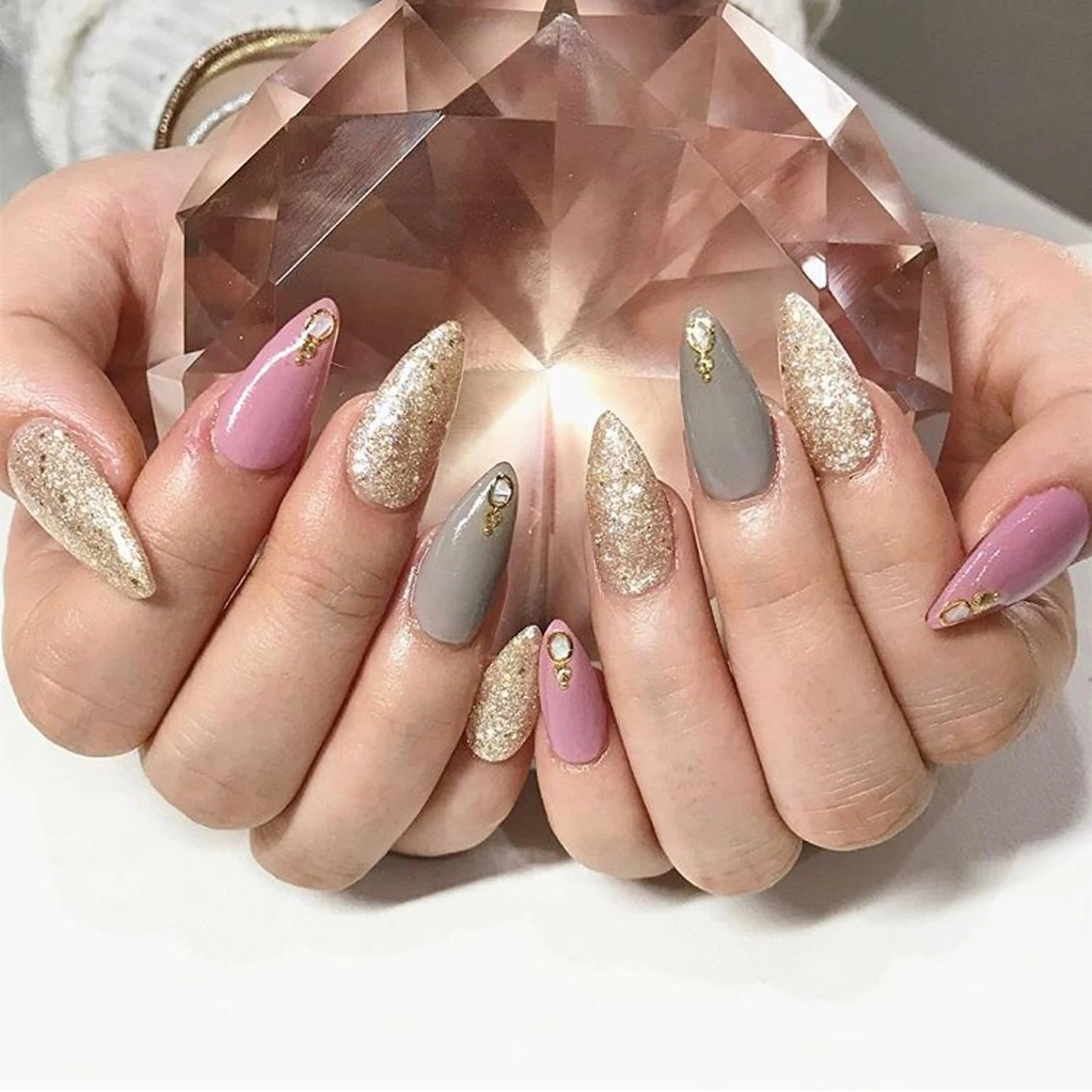 ネイル 渋谷ビュレネイル Kaoruのネイルデザイン