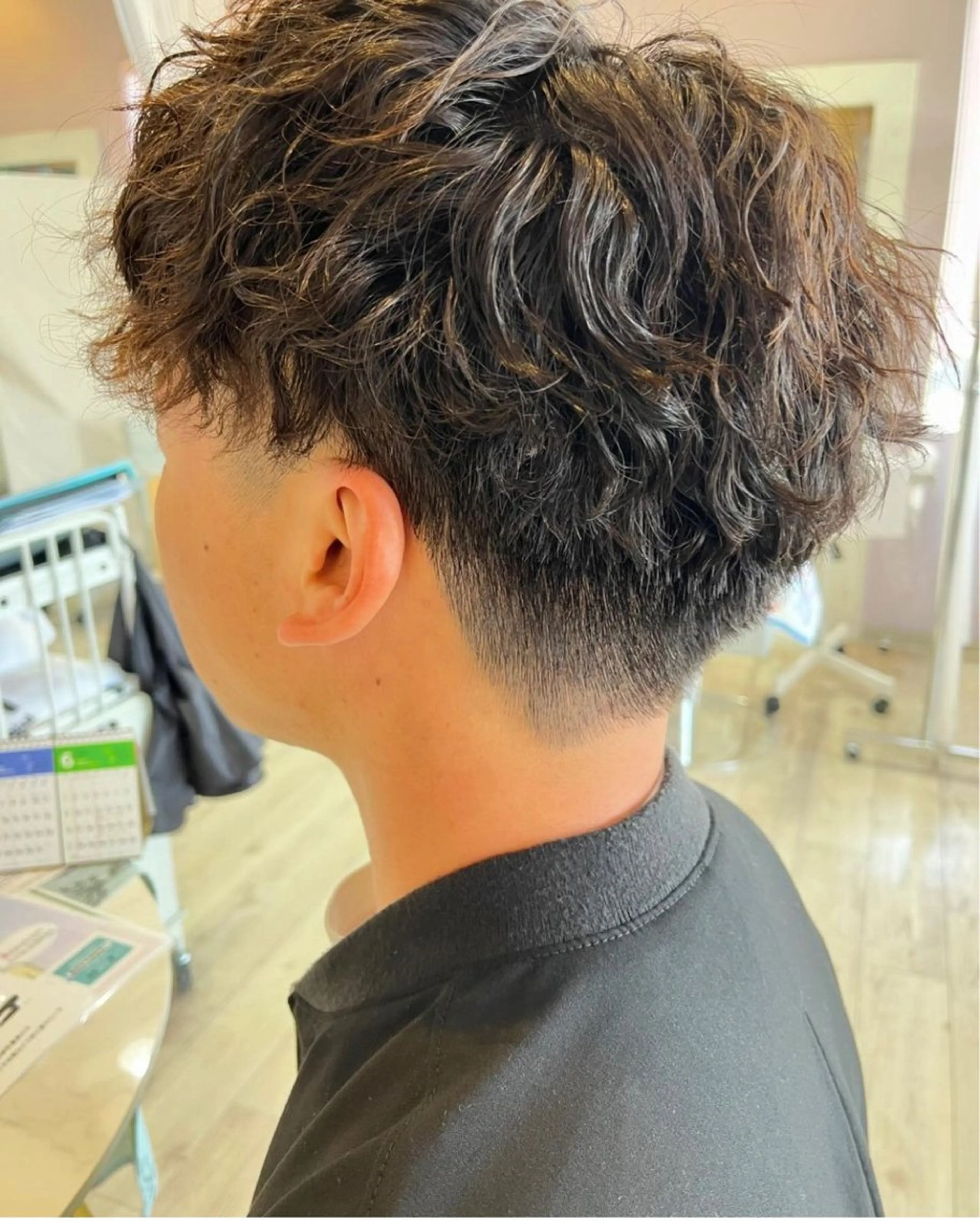 パーマ メンズ メンズパーマ スパイラルパーマ 森 亮輔のヘアスタイル