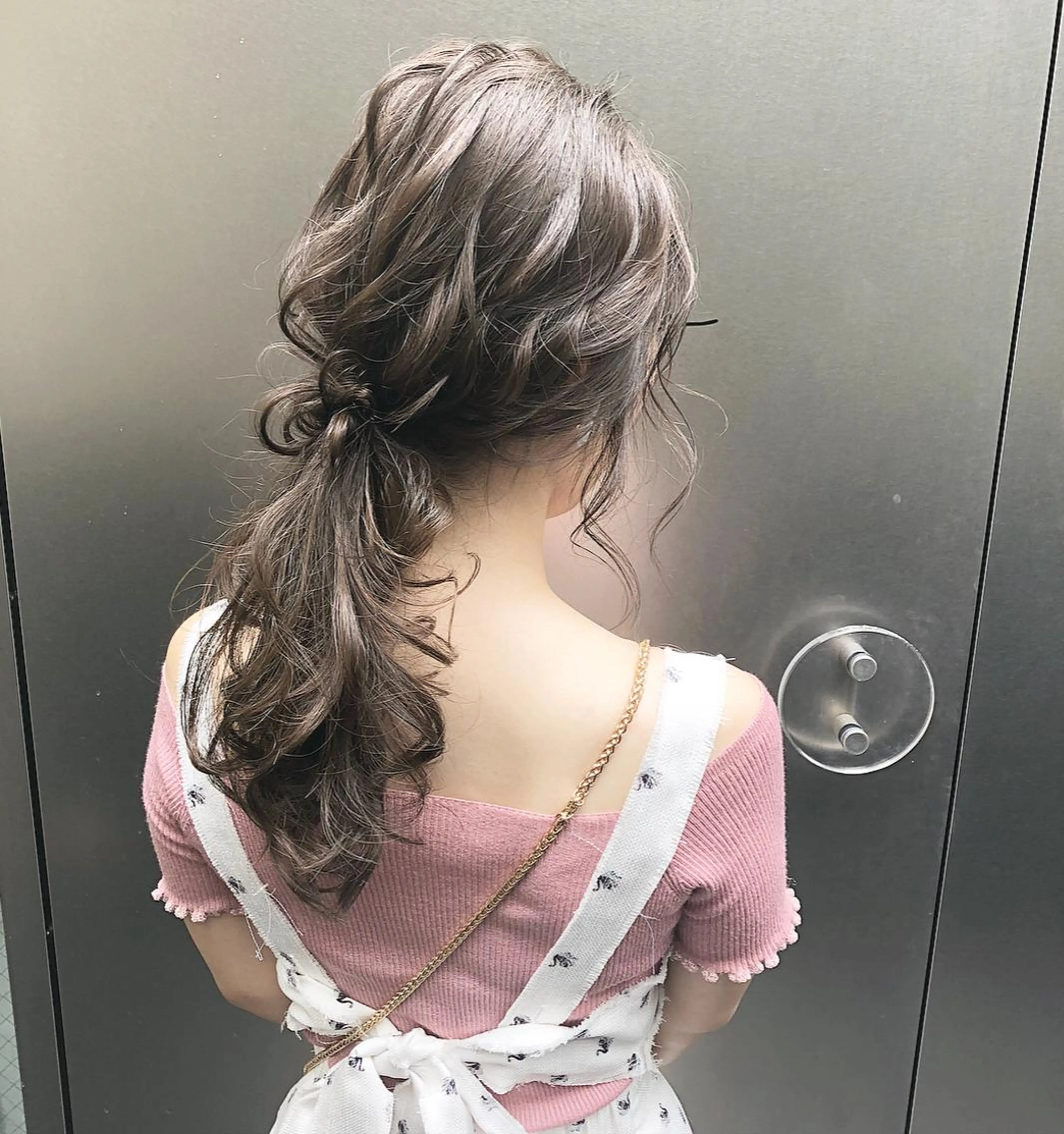 セミロング カラー ヘアアレンジ autre所属・大久保 ひでなりのヘアスタイル