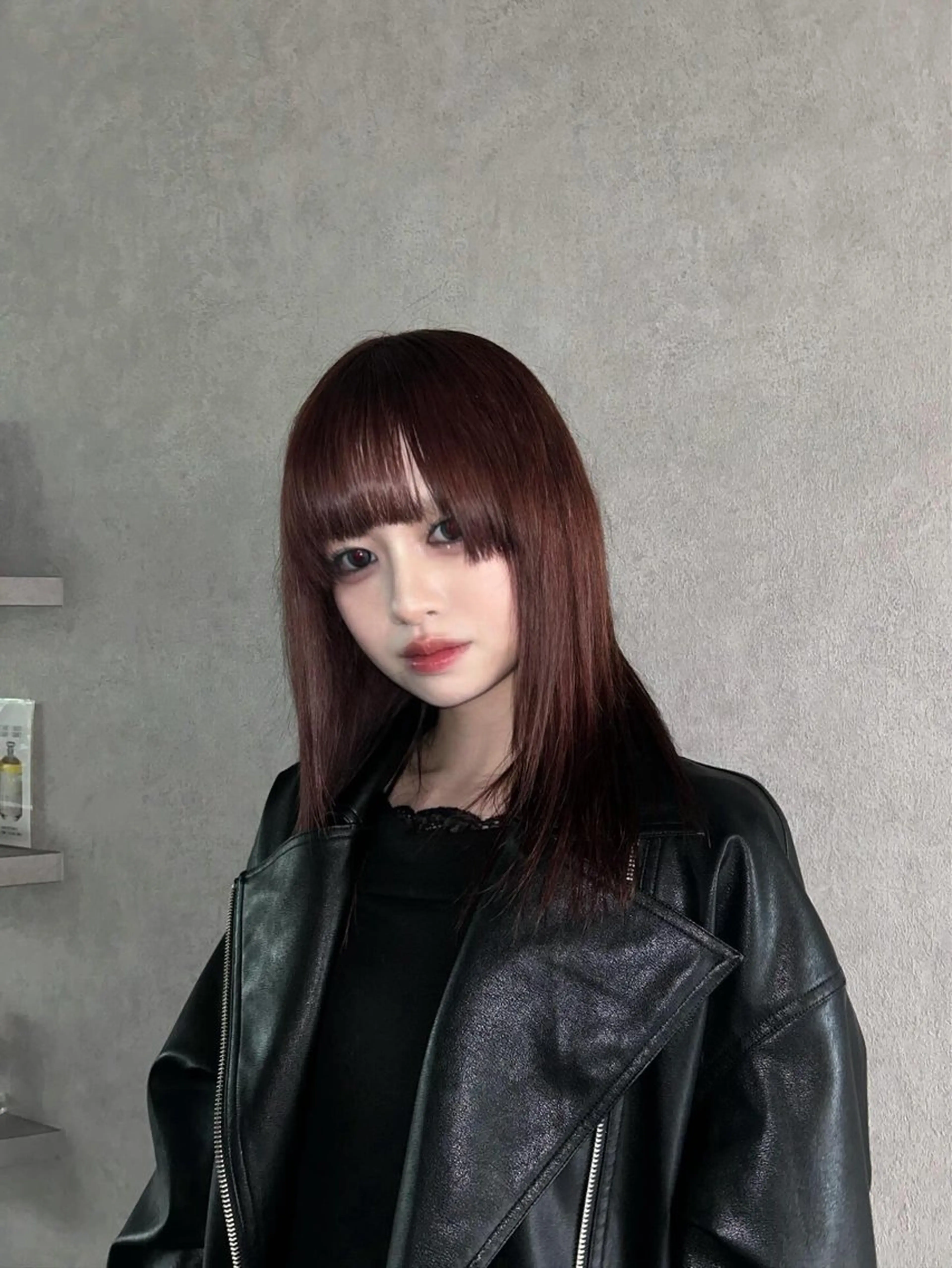 ミディアム カット ヘアカラー 艶カラー/レイヤー /メンズ/マツエクのヘアスタイル