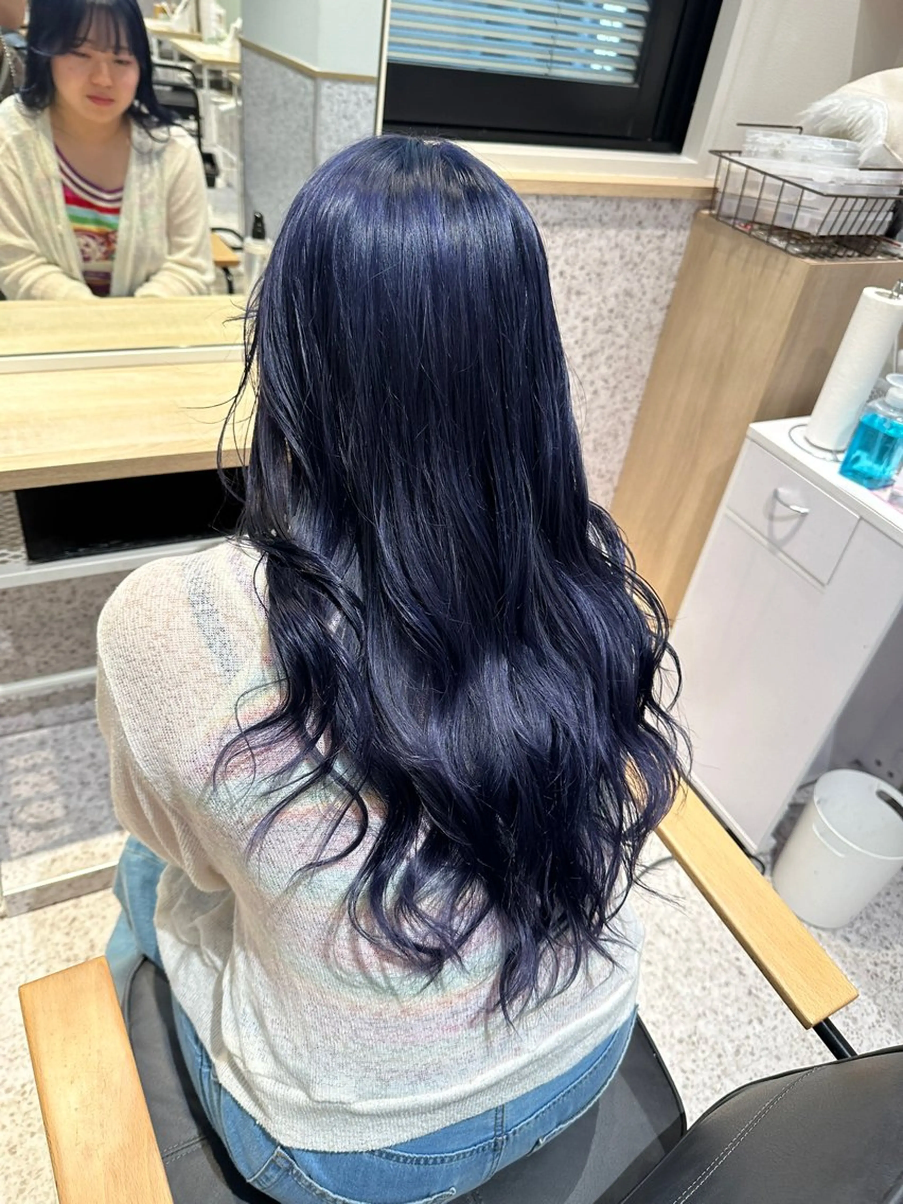 カラー ダブルカラー イヤリングカラー ハイトーンカラー インナーカラー 髪質改善 ヘアカラー ♡ハイトーン★ ネイル/しの♡のヘアスタイル
