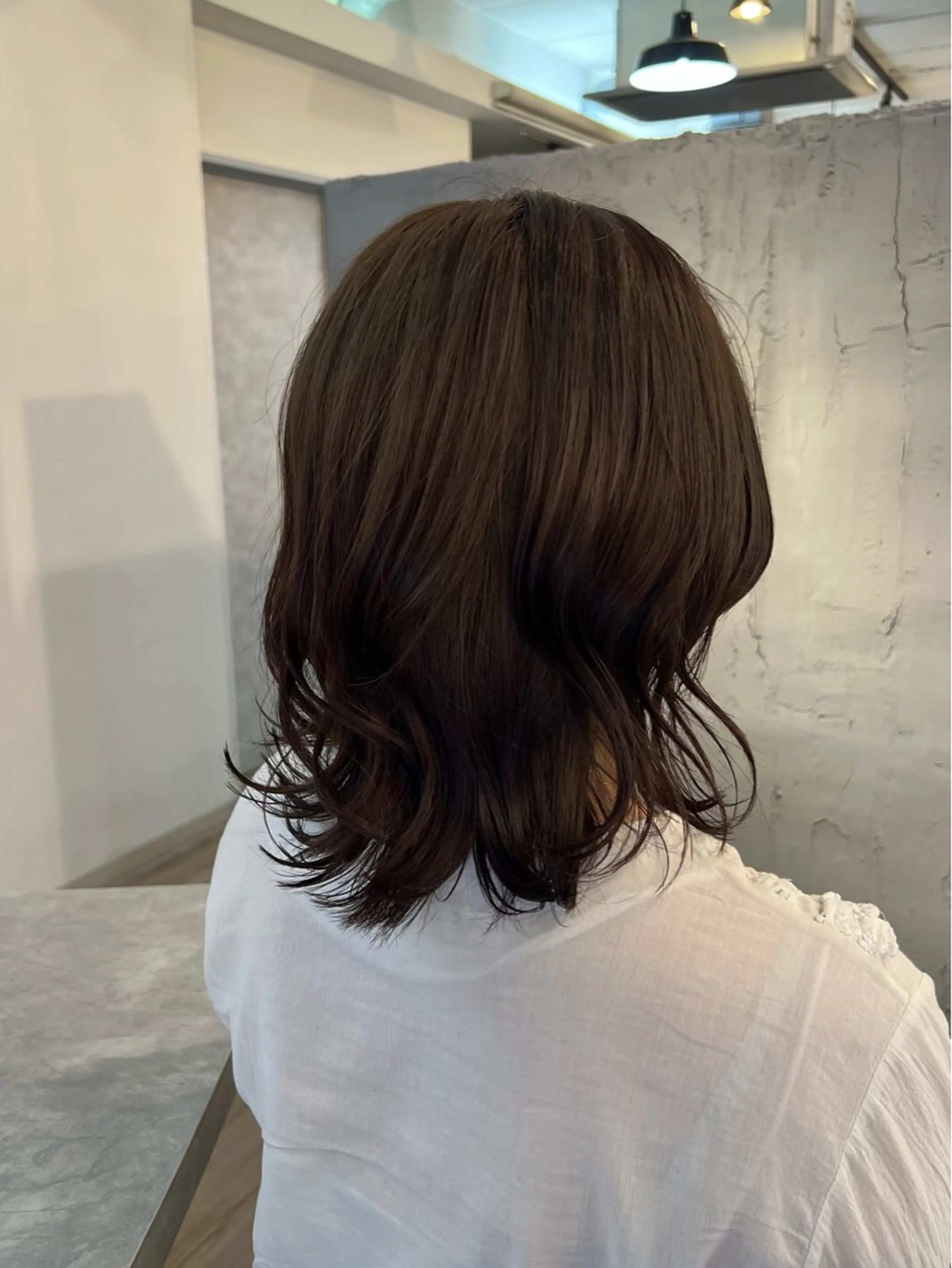 ミディアム カラー 透明感カラー レイヤーカット カット ヘアカラー トリートメント いぐち しょうた🫧 ブリーチカラー🫧のヘアスタイル