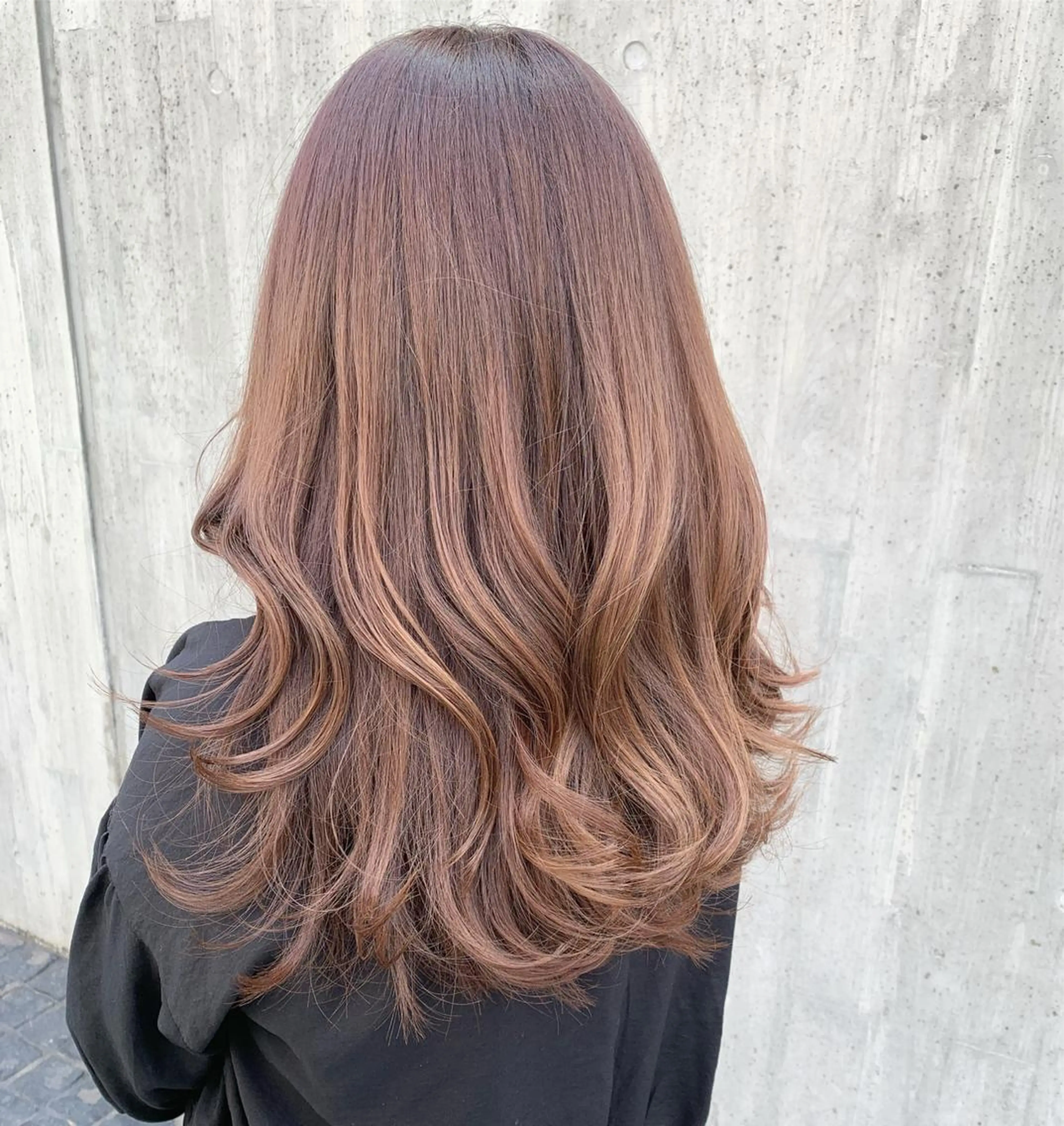 ロング カラー 透明感/オリーブ/ グレージュ/YUKAのヘアスタイル