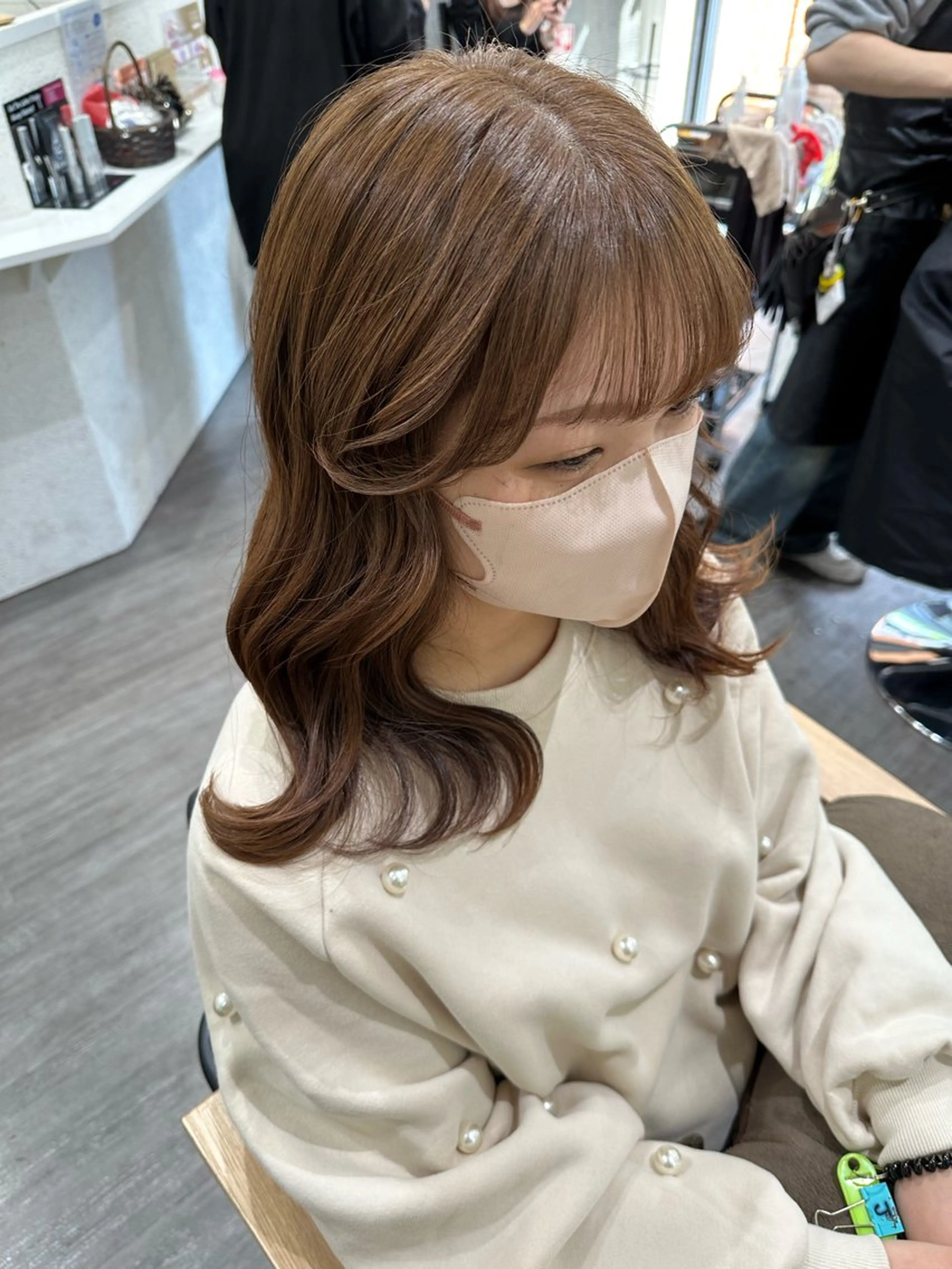 ミディアム カラー ベージュカラー ブラウンカラー ブラウンベージュ カット ヘアカラー トリートメント 艶髪レイヤー上田 紗也🇰🇷💗のヘアスタイル