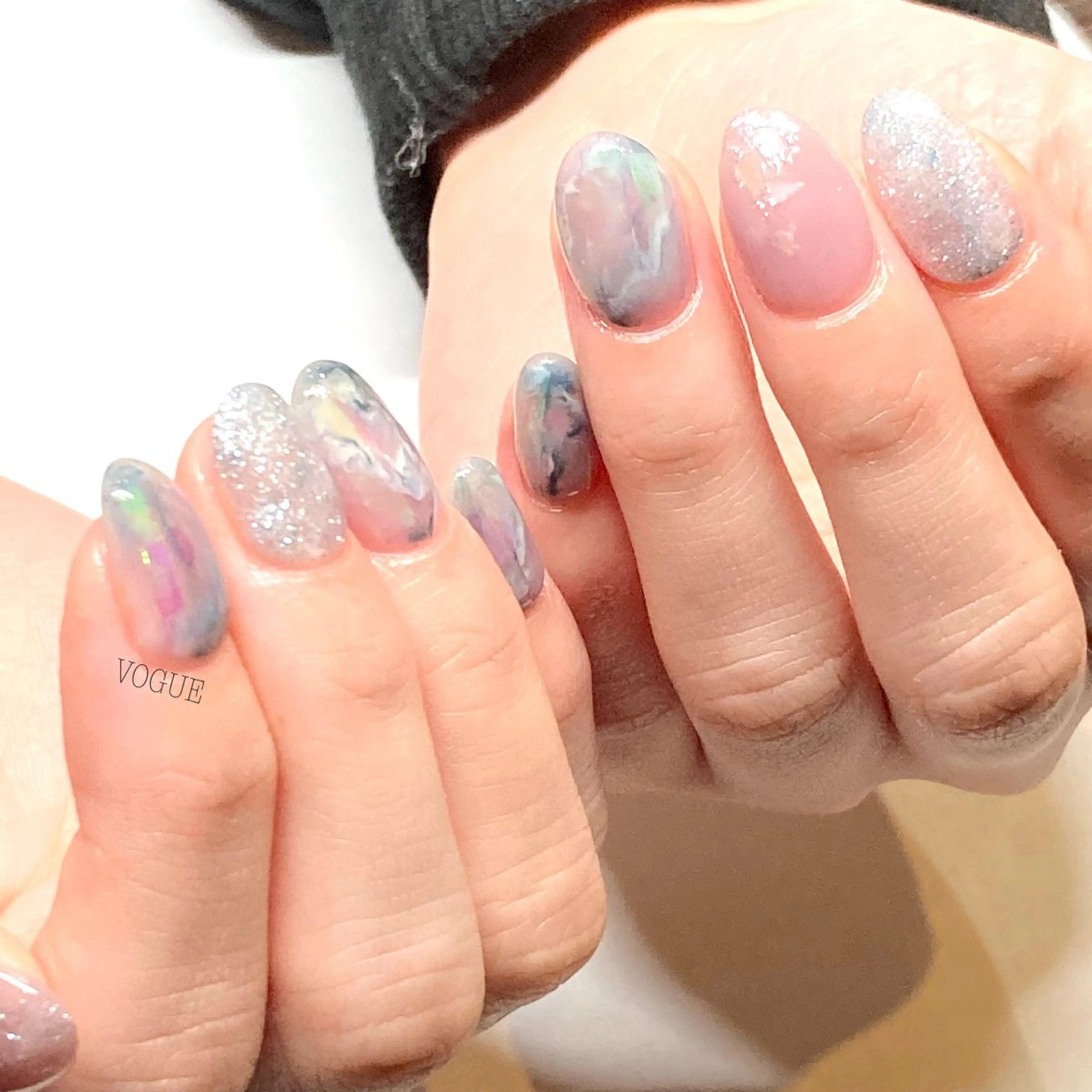 ネイル ハンドネイル VOGUE ×SWANのネイルデザイン