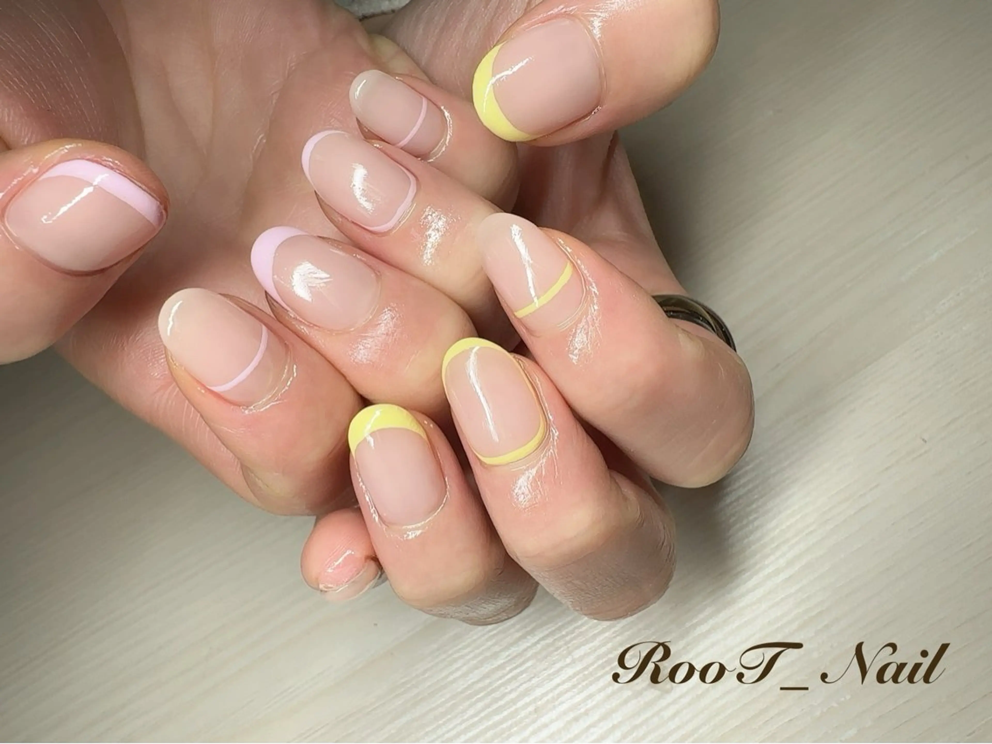 ネイル フレンチネイル ハンドネイル RooT Nailのネイルデザイン