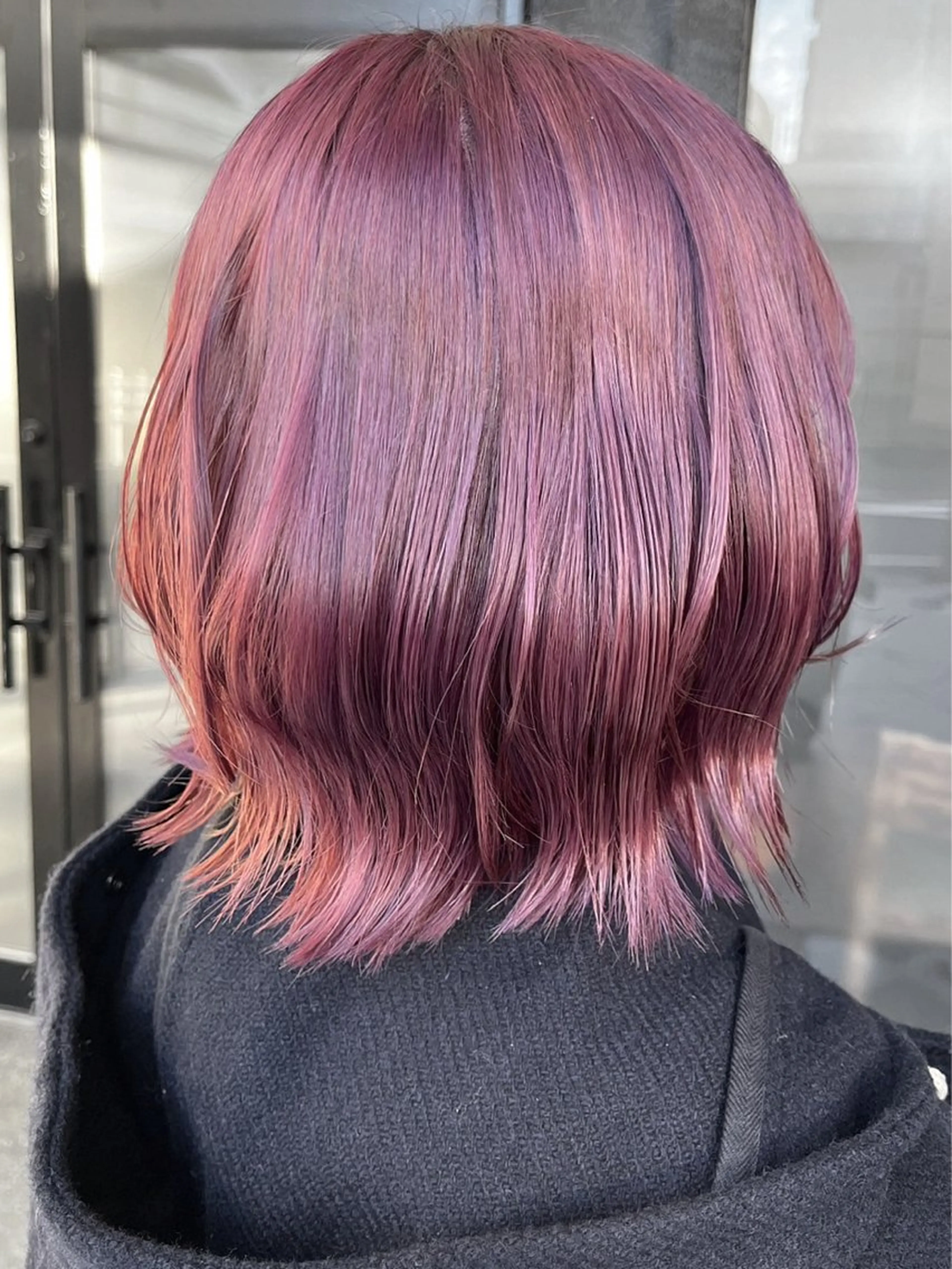 ミディアム カラー バレイヤージュ ブリーチ ケアブリーチ イヤリングカラー ハイライトカラー カット ヘアカラー トリートメント ハイトーン/韓国風/ 艶髪/吉祥寺のヘアスタイル