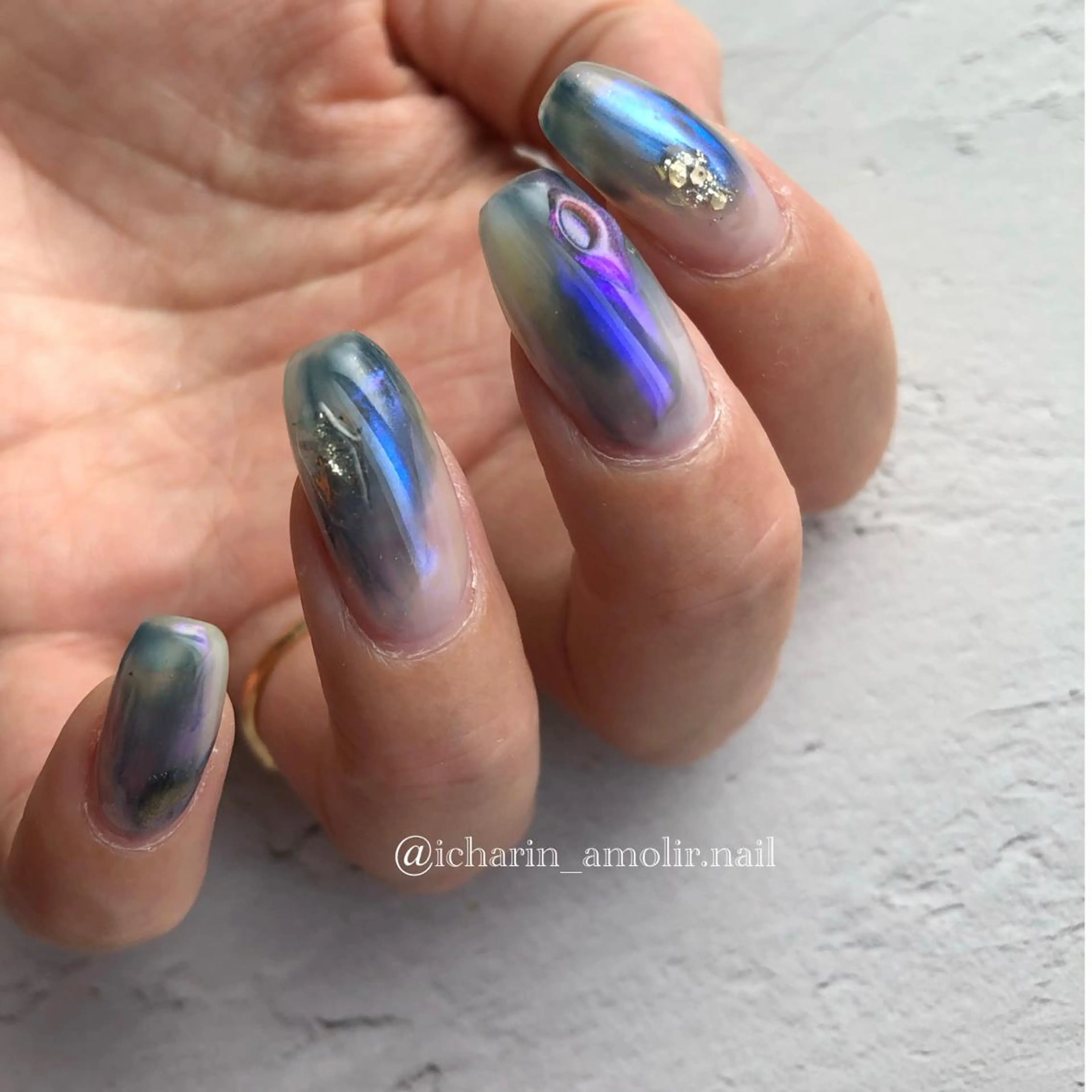 ネイル シンプルネイル EMIKOのネイルデザイン