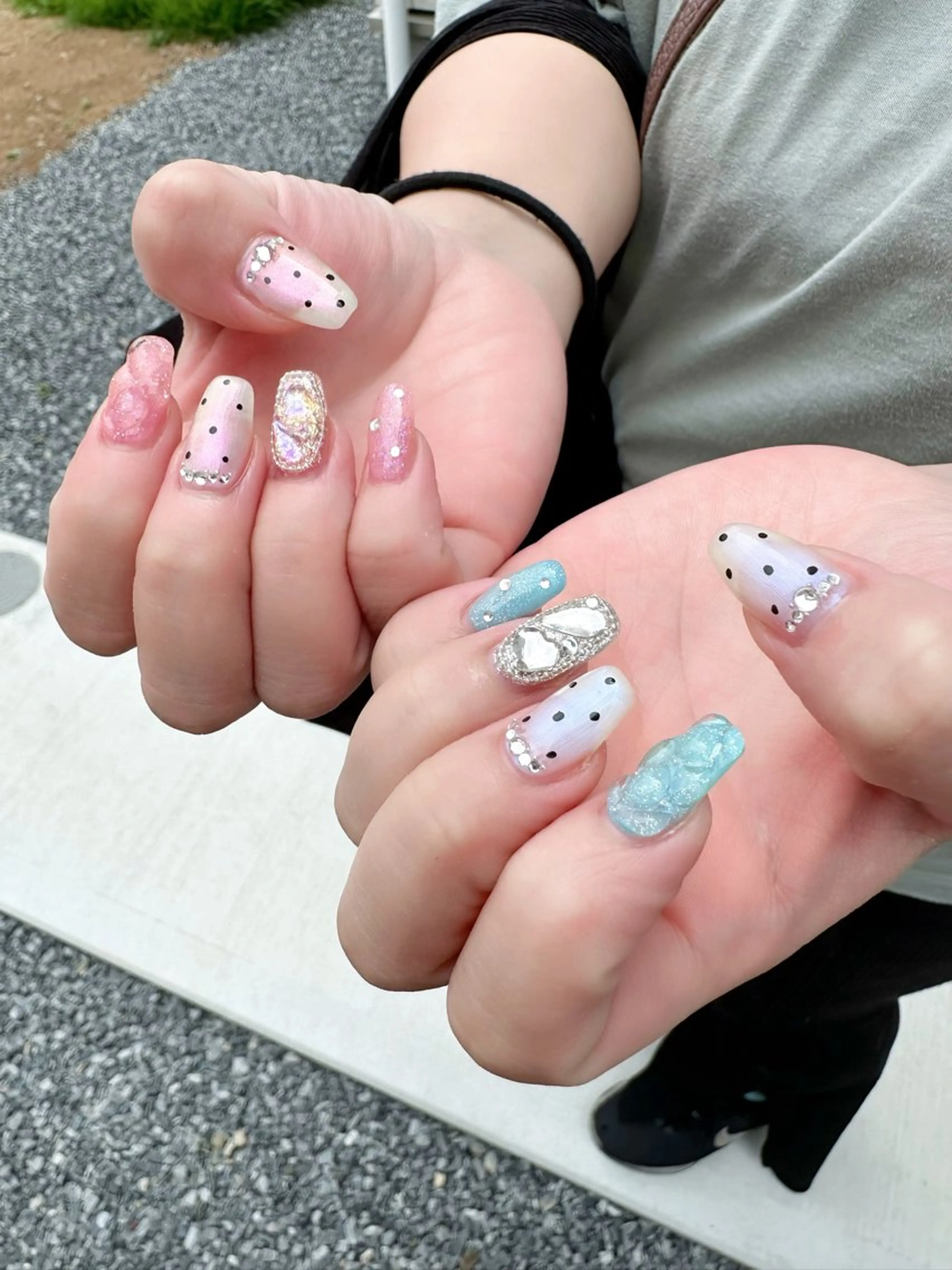 ネイル 高島 夏海のネイルデザイン