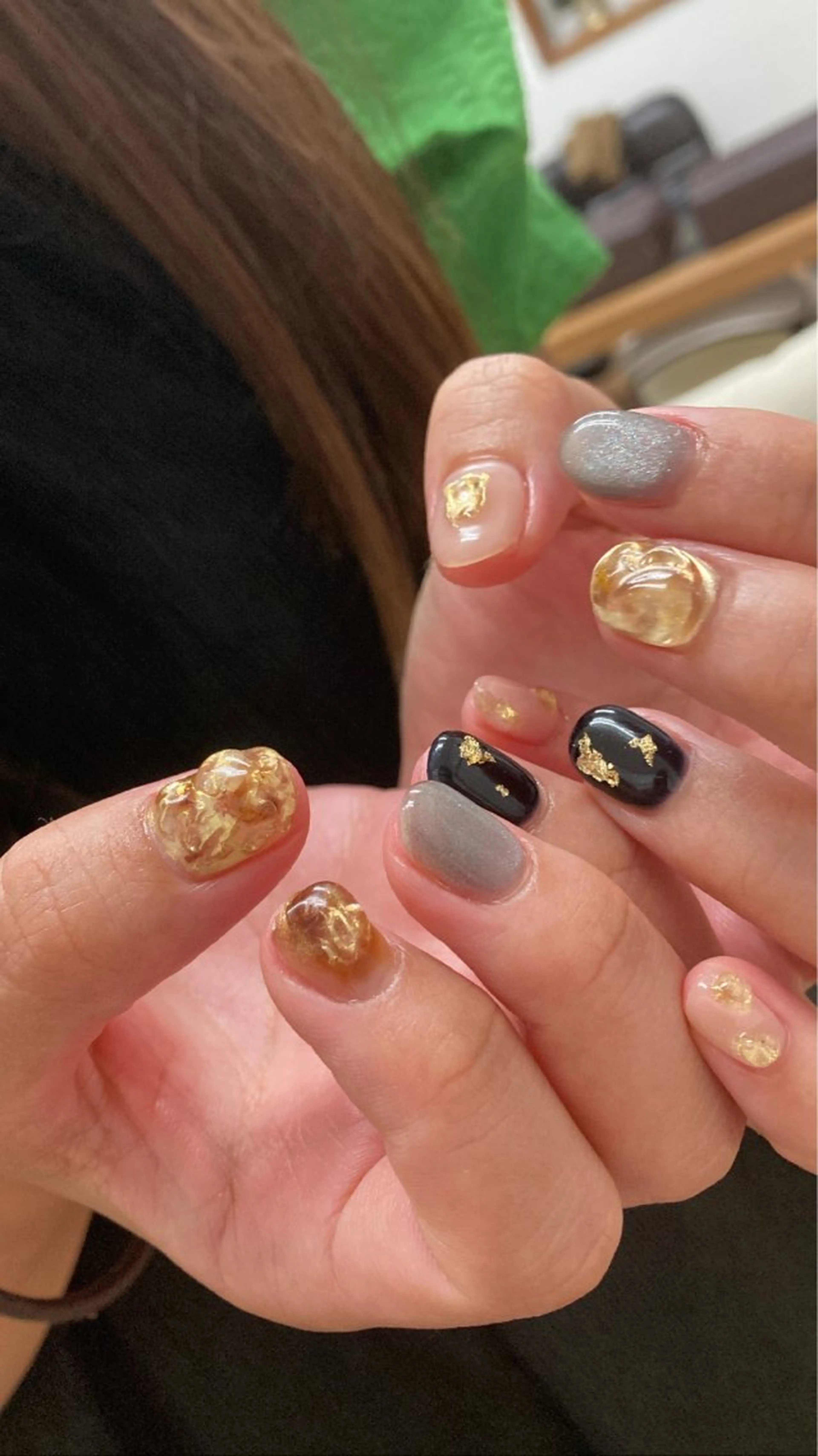ネイル nailsalon　hue所属・小山 羽奈のネイルデザイン