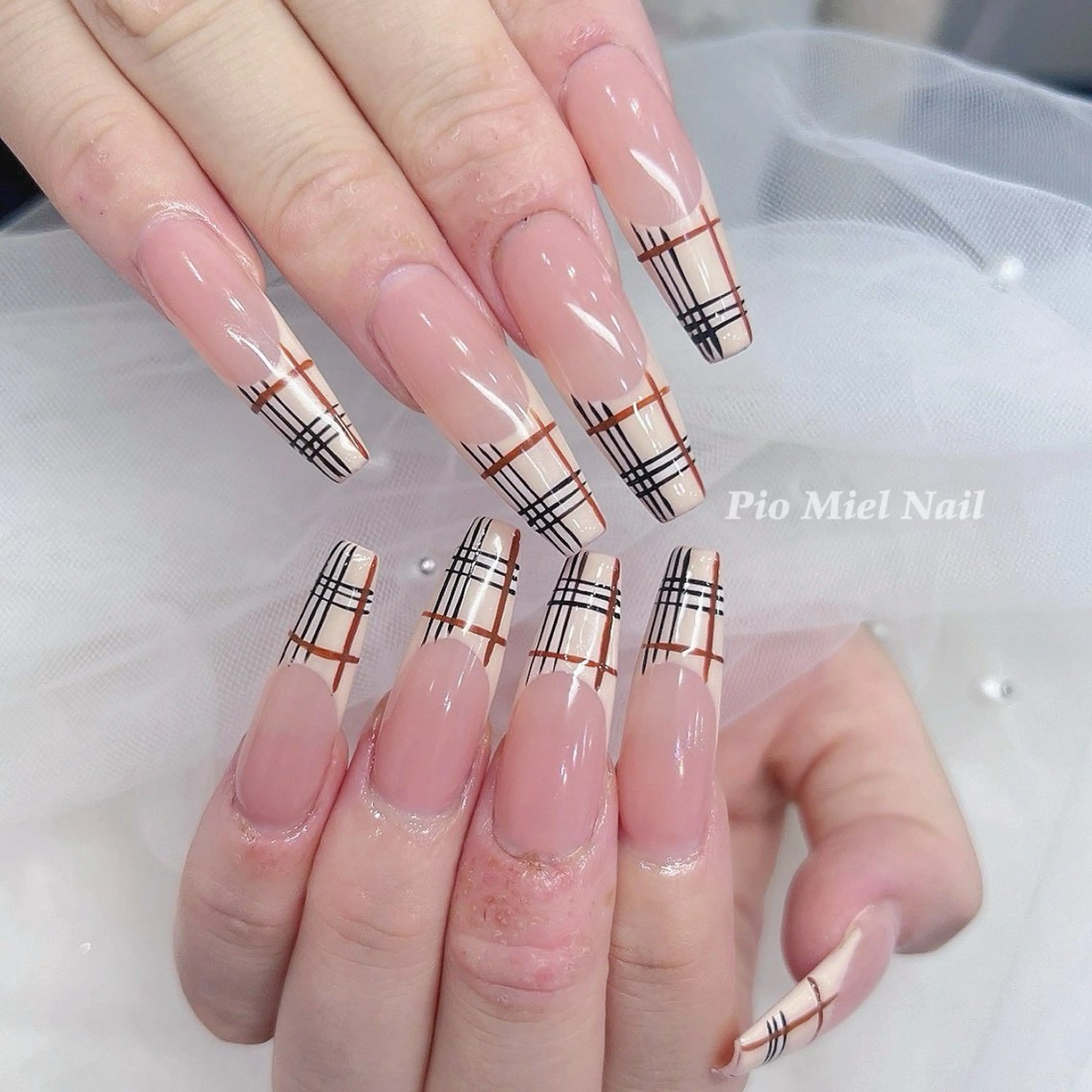 ネイル クリアネイル 長さ出し フレンチネイル ピンク スクエアネイル momo 長さだしのネイルデザイン