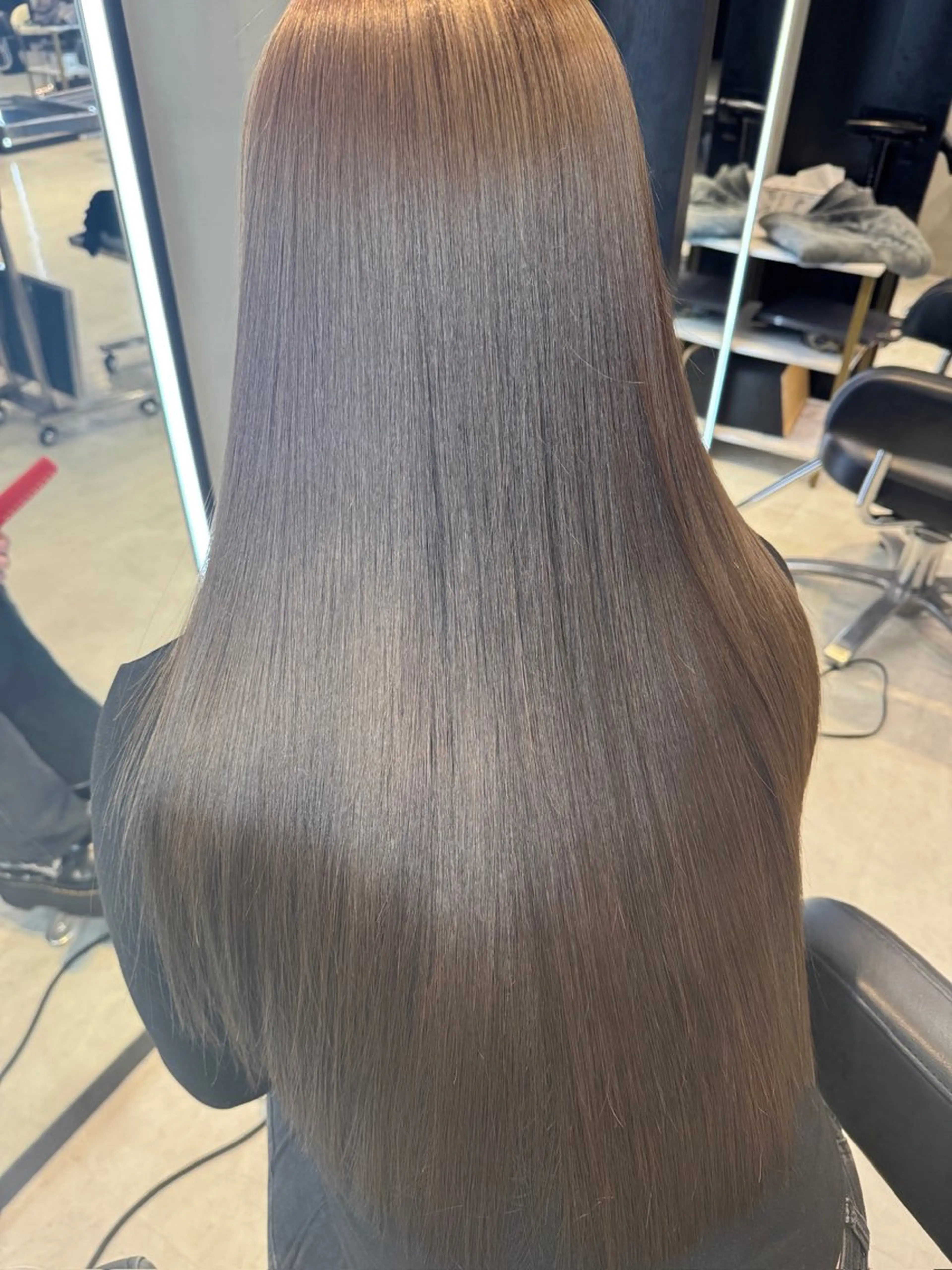 ロング カラー トリートメント 透明感カラー×艶🩶 🌟YOSHIKIのヘアスタイル