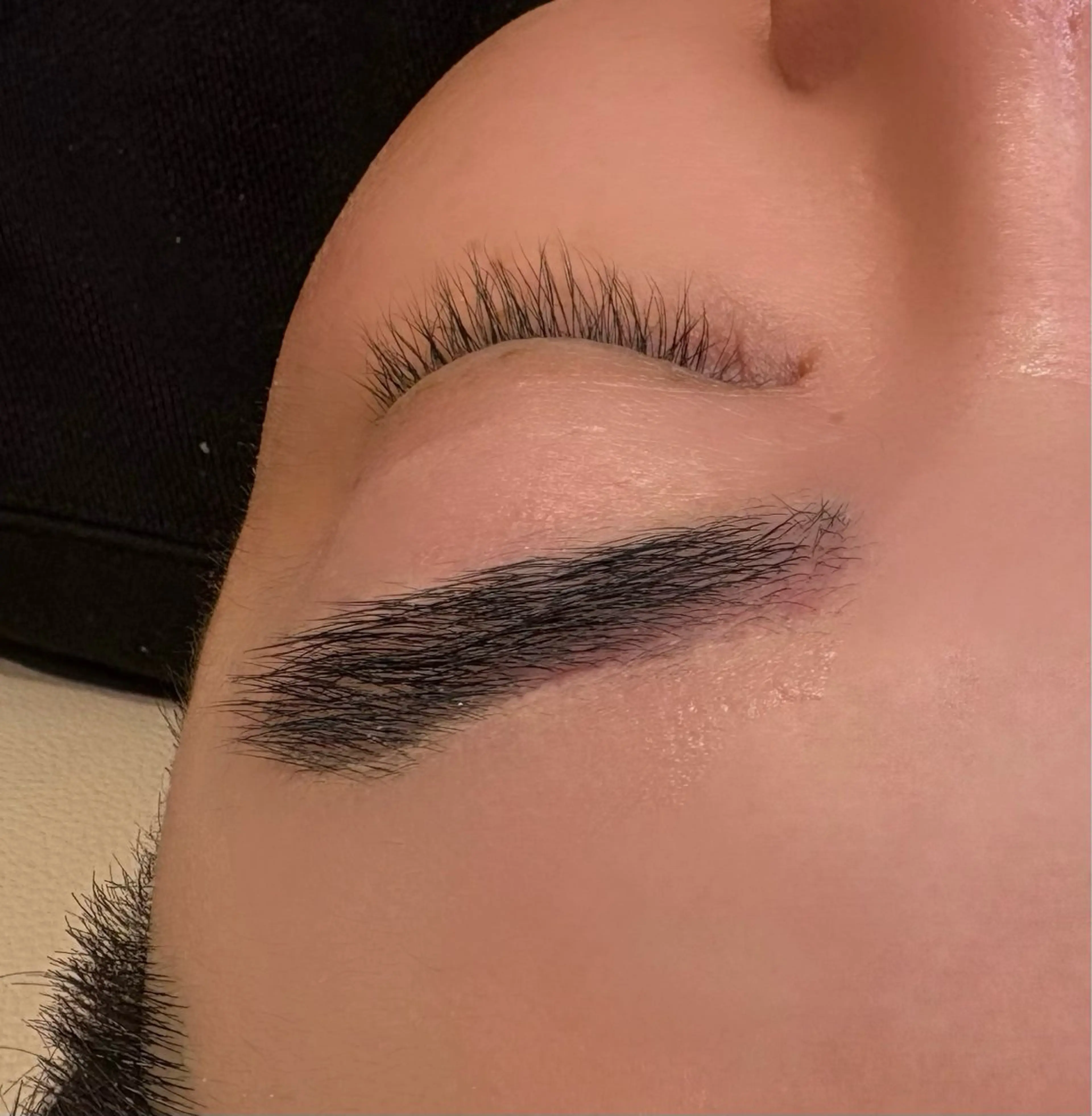 3月ミニモ限定❣️《眉毛WAX✖️眉癖改善》でモテ眉に！ハリウッドブロウリフト🫧【眉トリートメント付き♪】メンズ🆗の写真