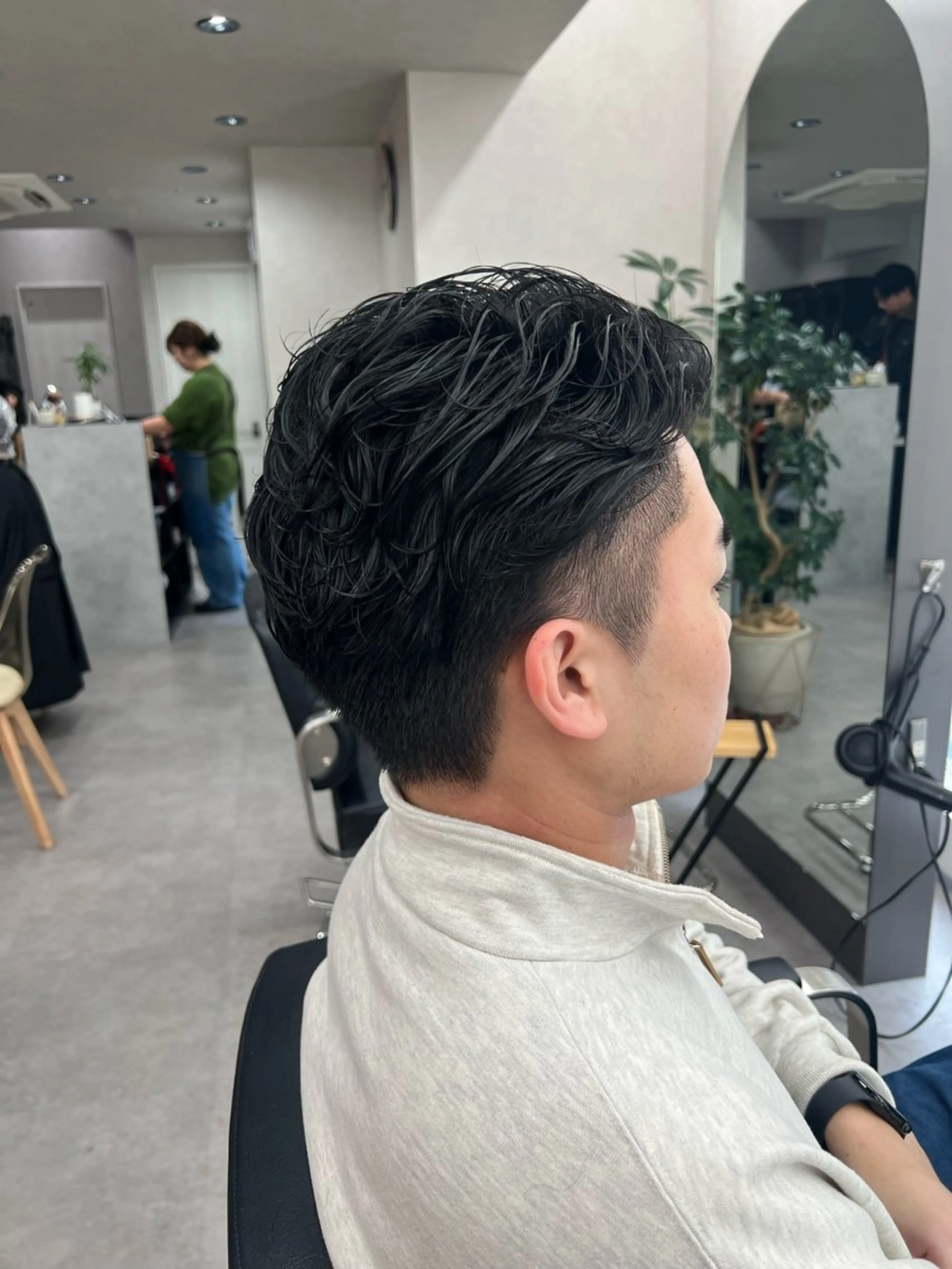 パーマ メンズ メンズパーマ ニュアンスパーマ カット パーマ 艶ボブ🤎暖色カラー 縮毛矯正/メンズ💈のヘアスタイル