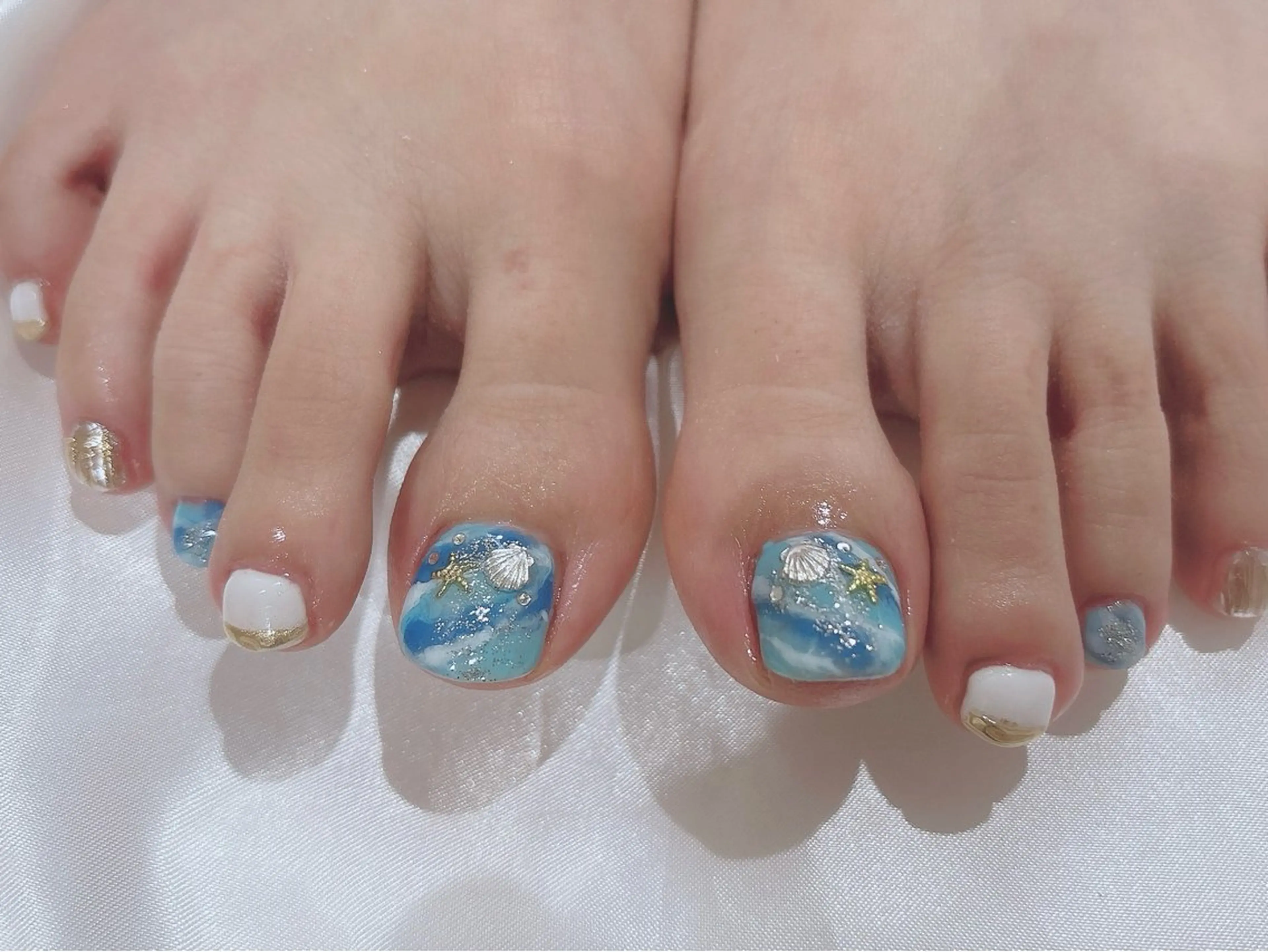 ネイル フットネイル BABY LION :Fumiyoのネイルデザイン