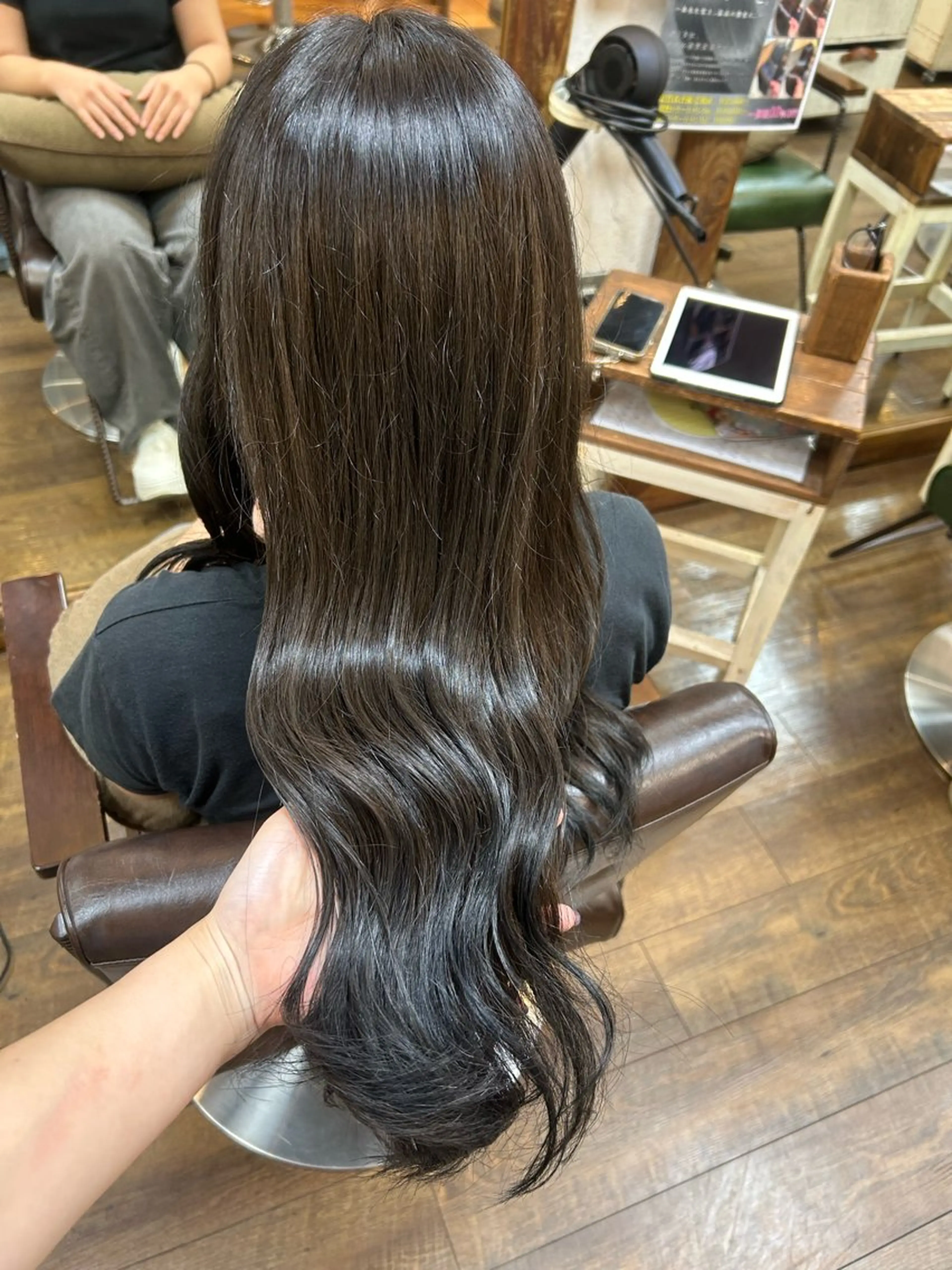 ロング カラー ブリーチ ヘアカラー 徳 永のヘアスタイル