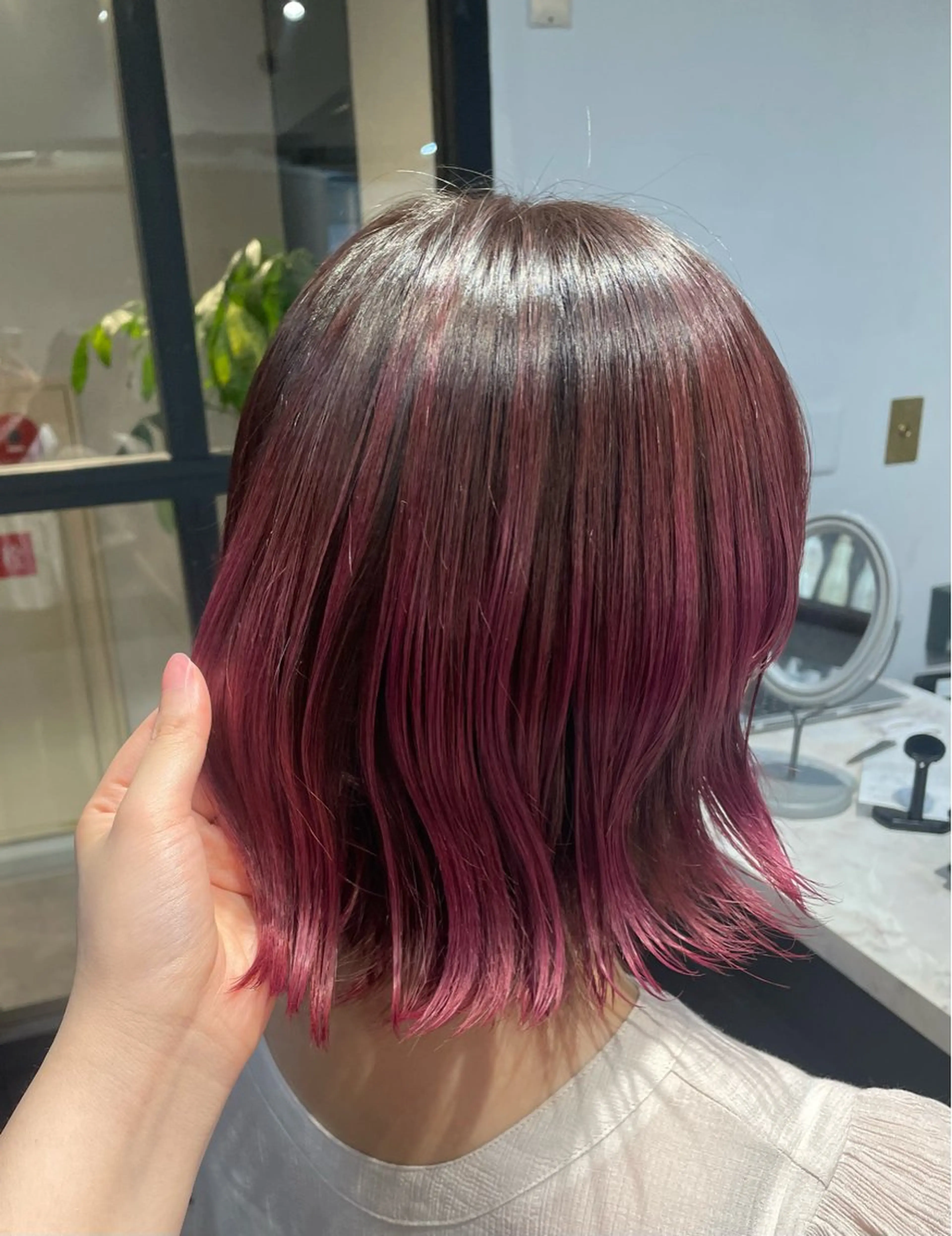 カラー YUE(ユエ)☁️ アユナのヘアスタイル