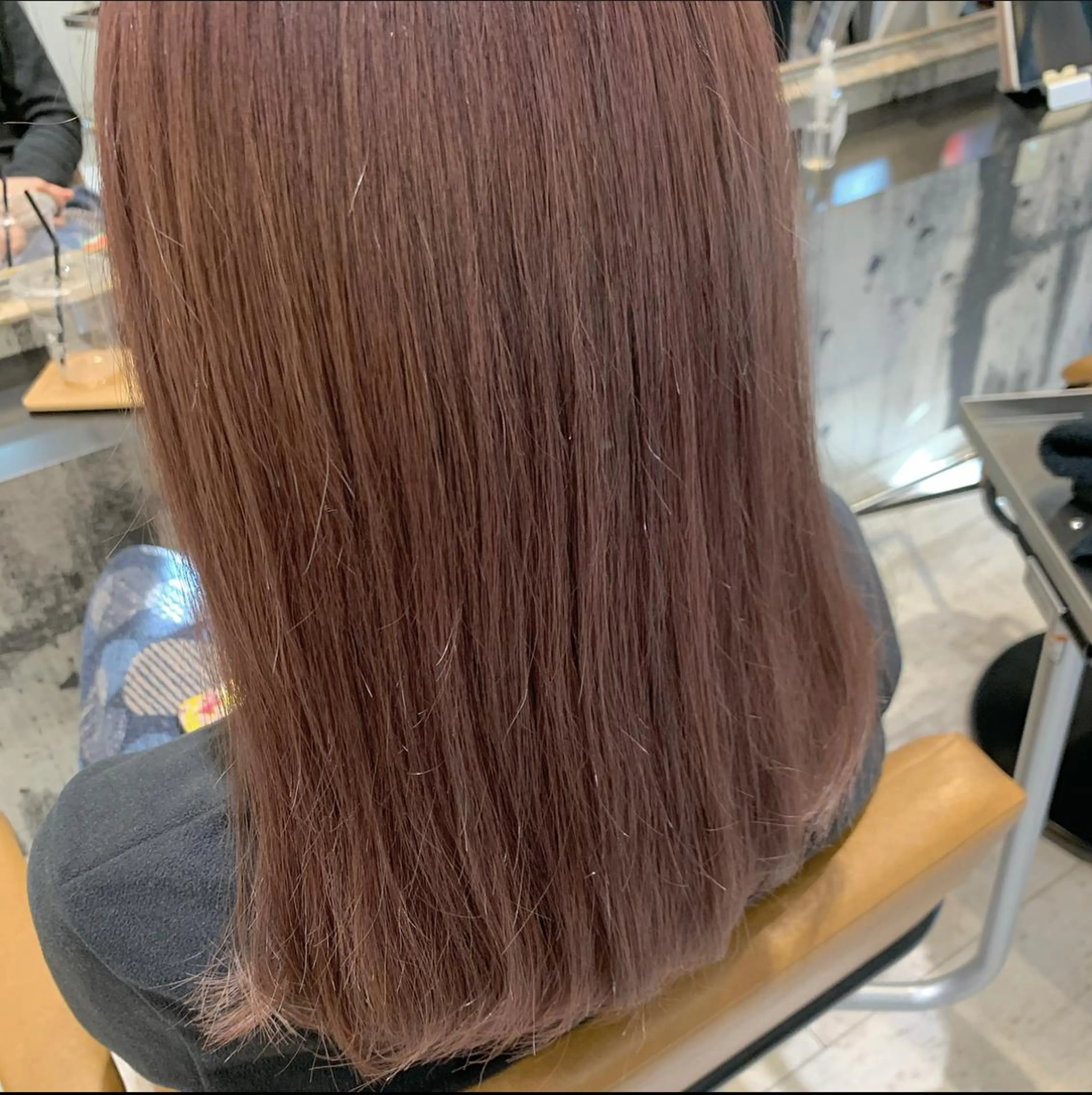 カラー ヤマダ サクラのヘアスタイル