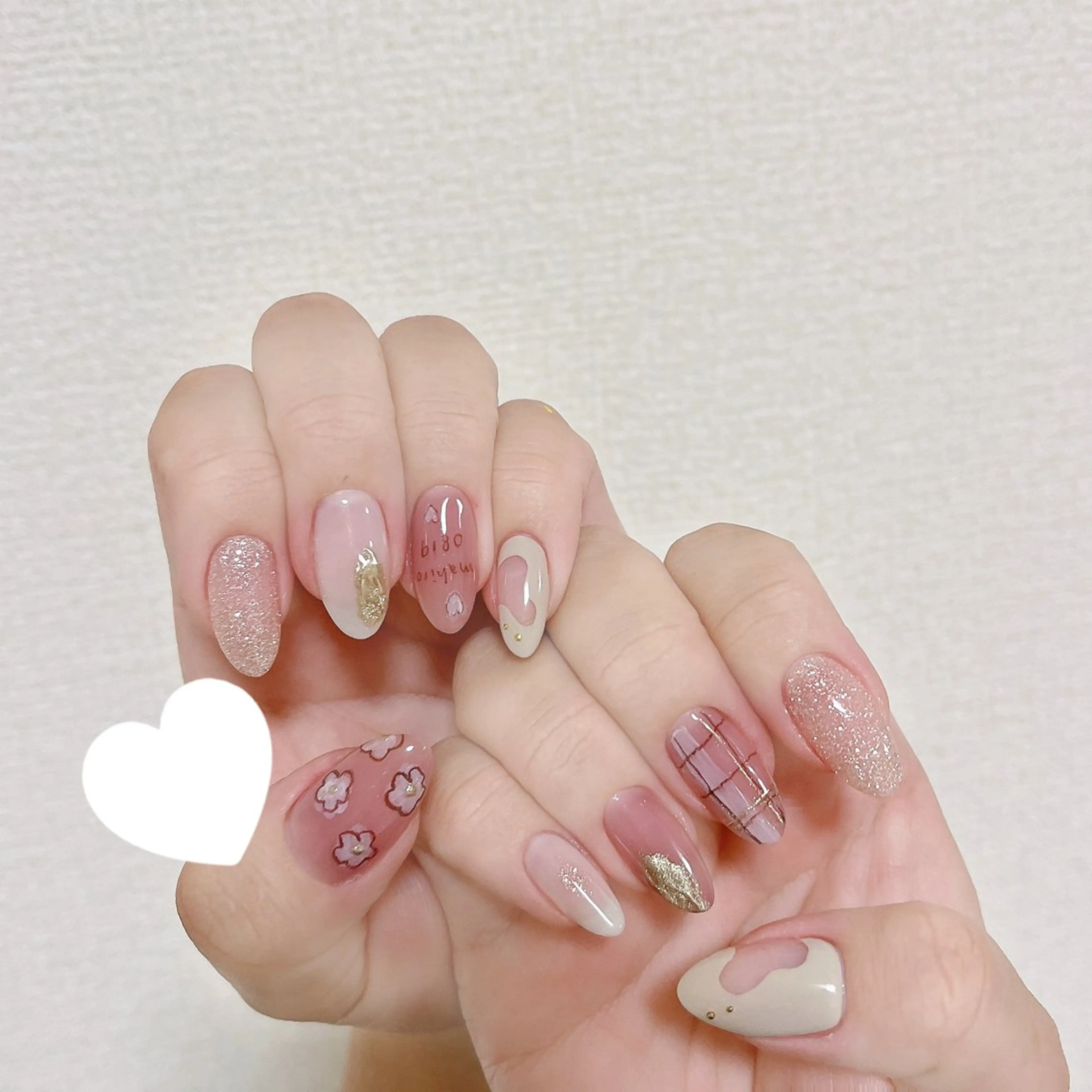 ネイル ハンドネイル 児玉 茉緒のネイルデザイン