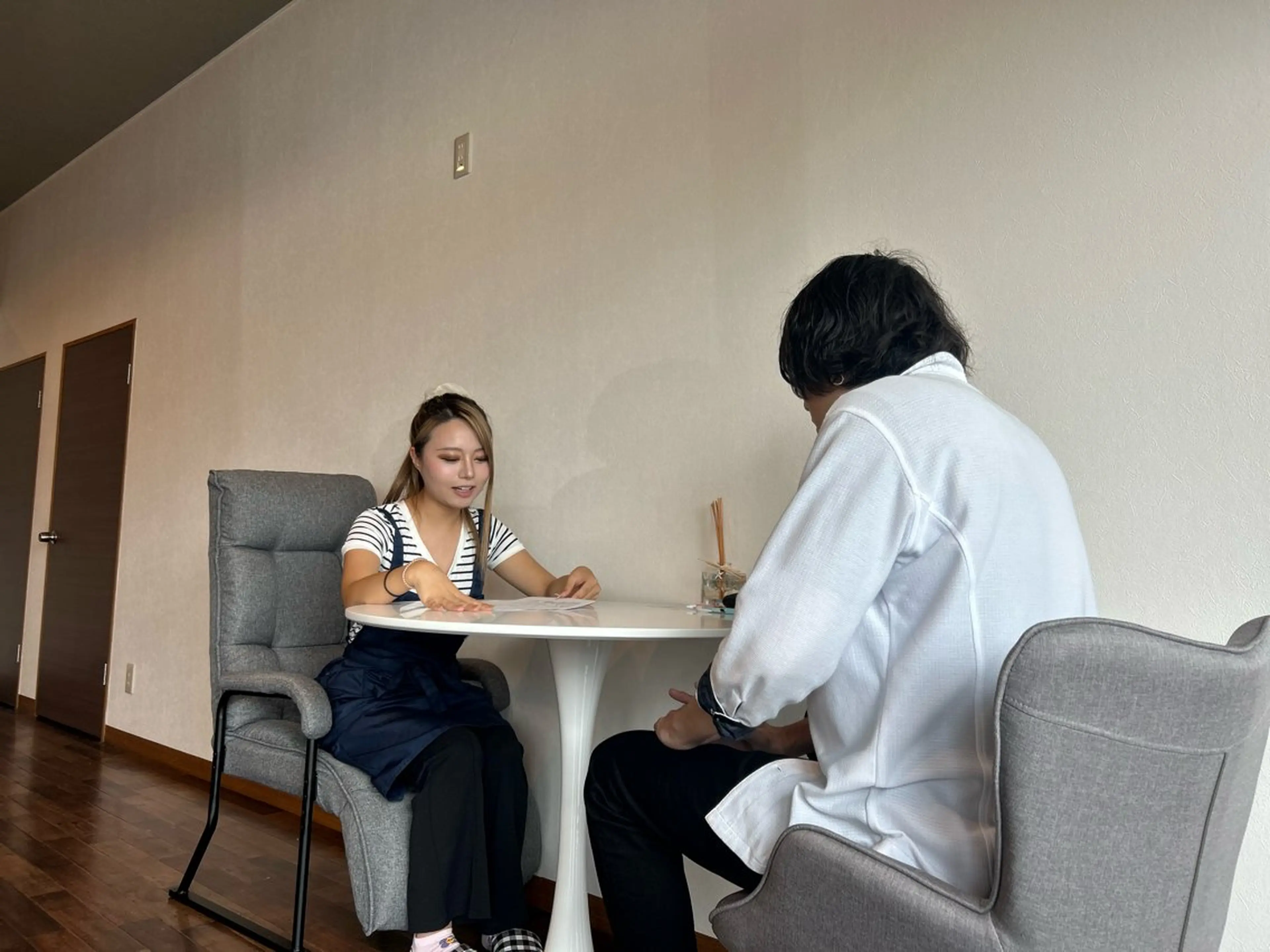 Luna 韮崎市 深澤真緒のマツエク・マツパデザイン