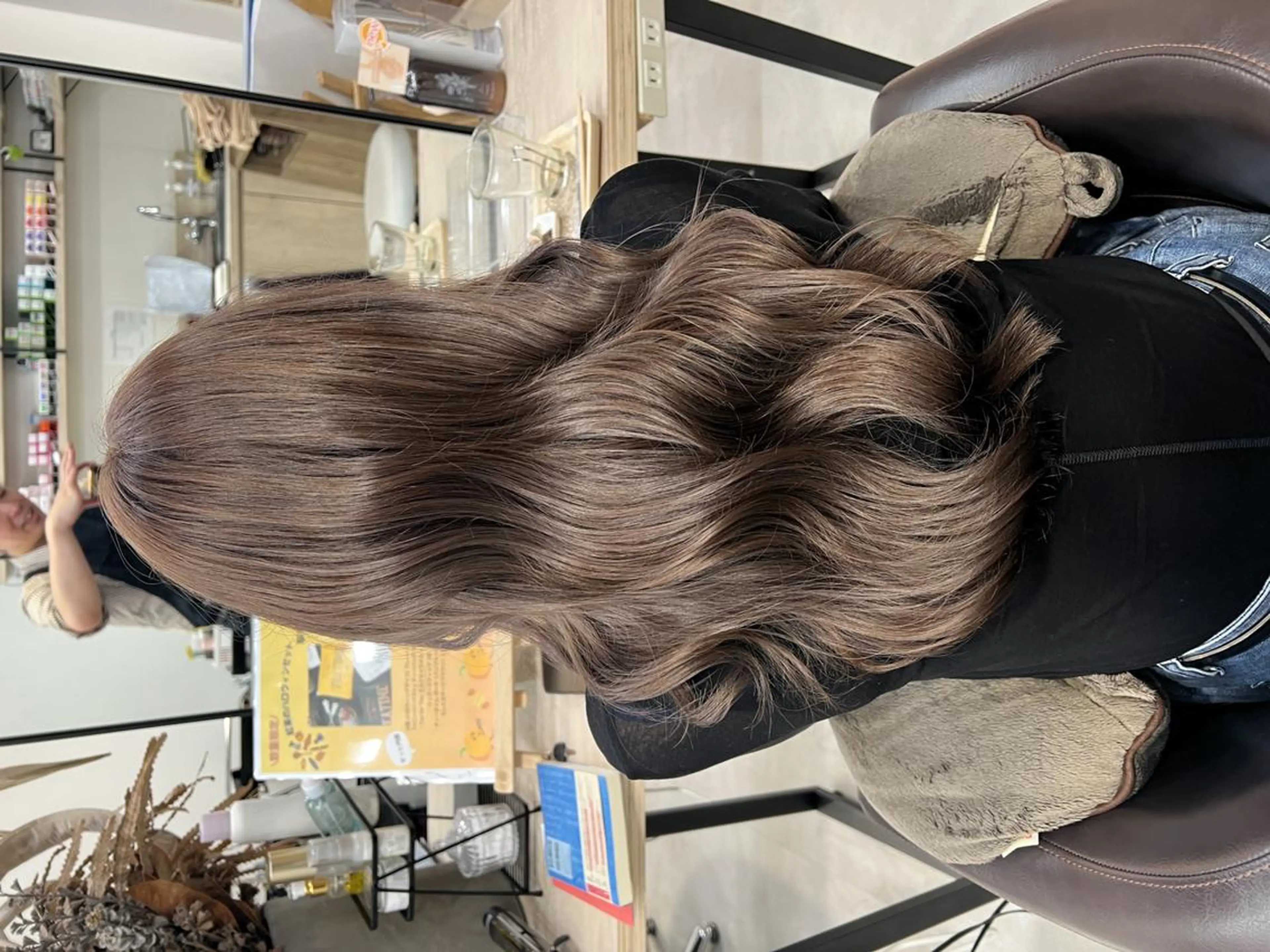 ロング ボブ 髪質改善 韓国風ヘア レイヤーカット 縮毛矯正 髪質改善/艶カラー 縮毛矯正/山本由梨のヘアスタイル