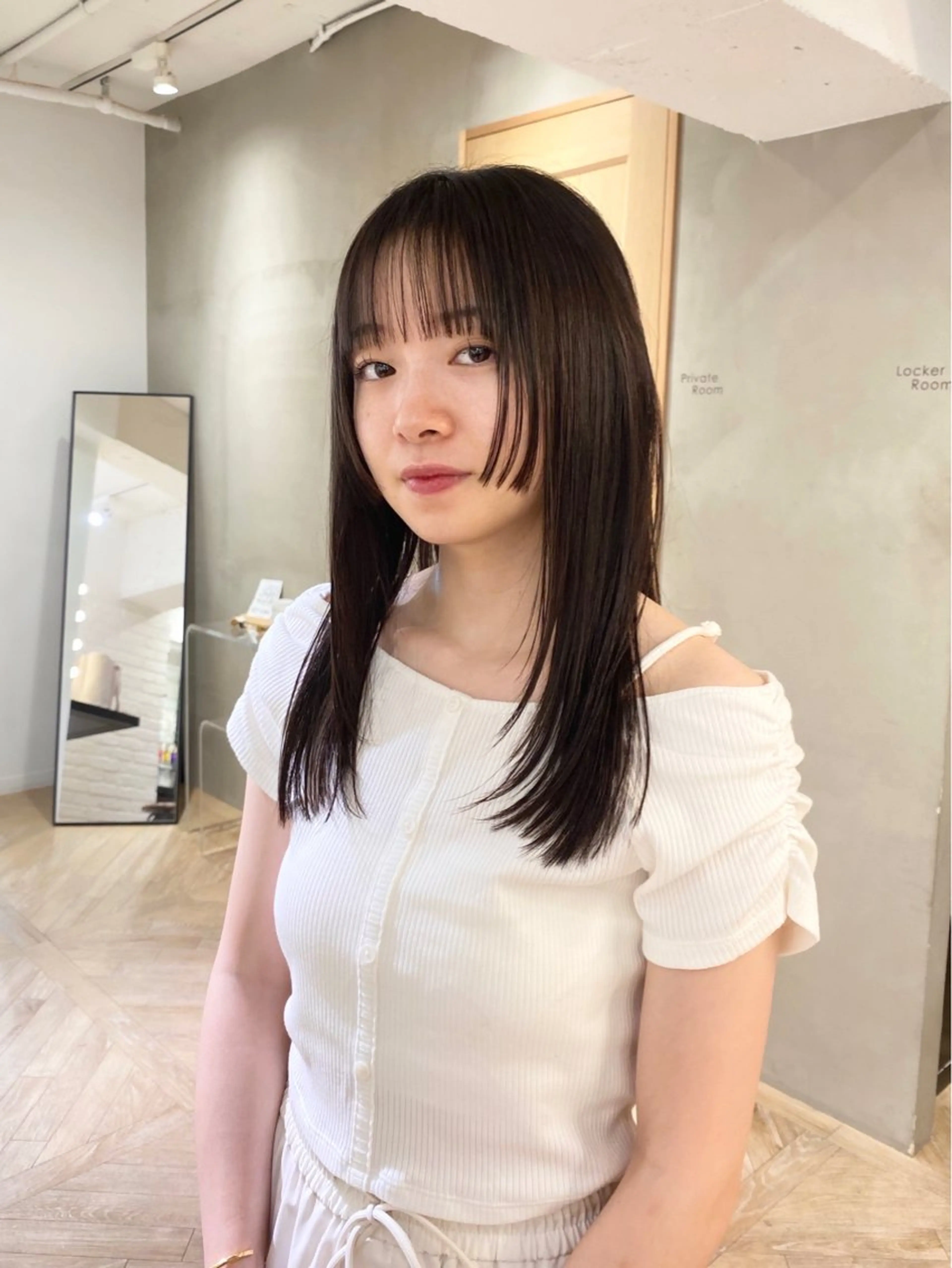 ロング カラー 透明感カラー 顔まわりレイヤー 姫カット レイヤーカット レイヤーカット/栄/ 顔周り/キトウモエノのヘアスタイル