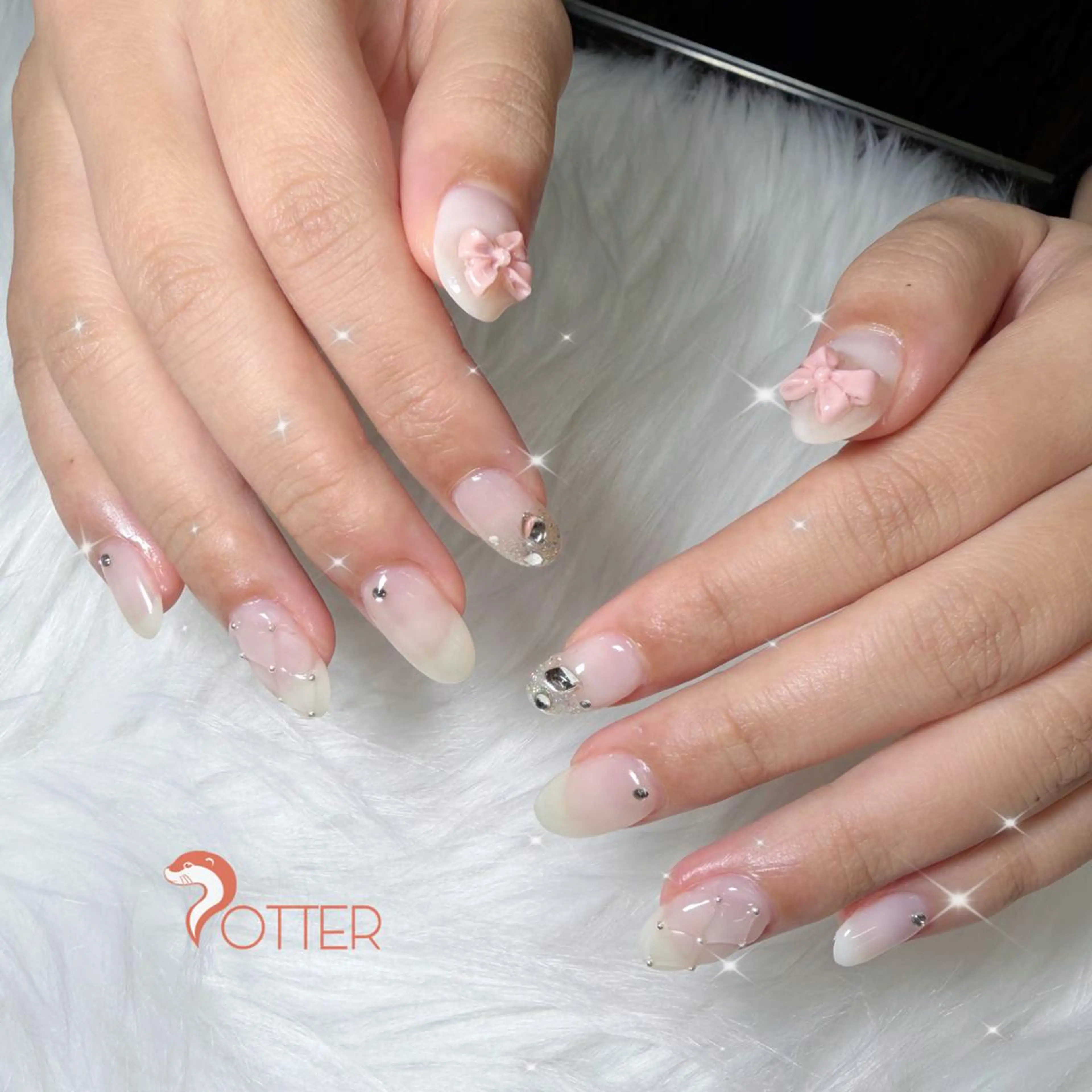 ネイル ハンドネイル OTTER NAILのネイルデザイン