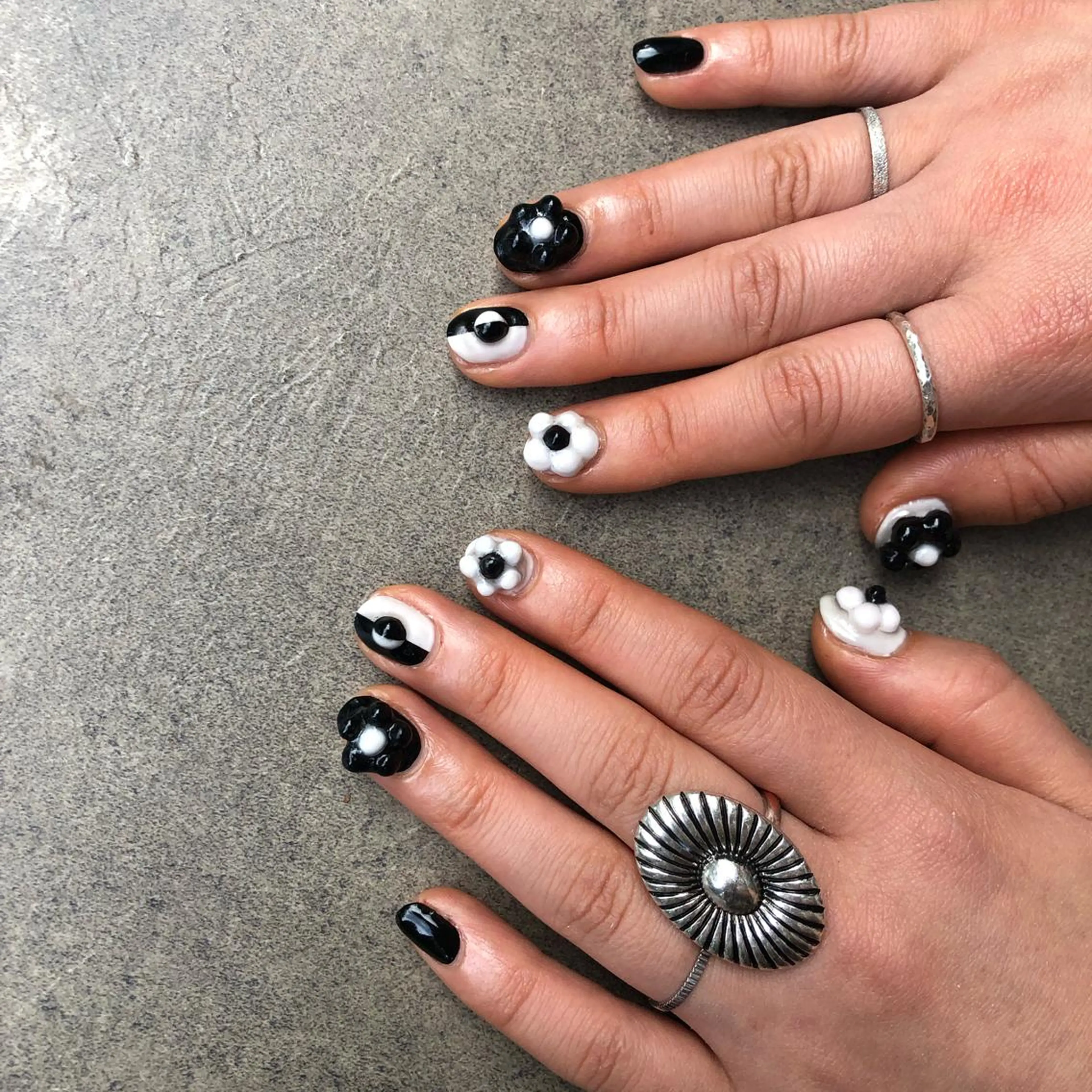 ネイル casita（カシータ）所属・thrush nailsのネイルデザイン