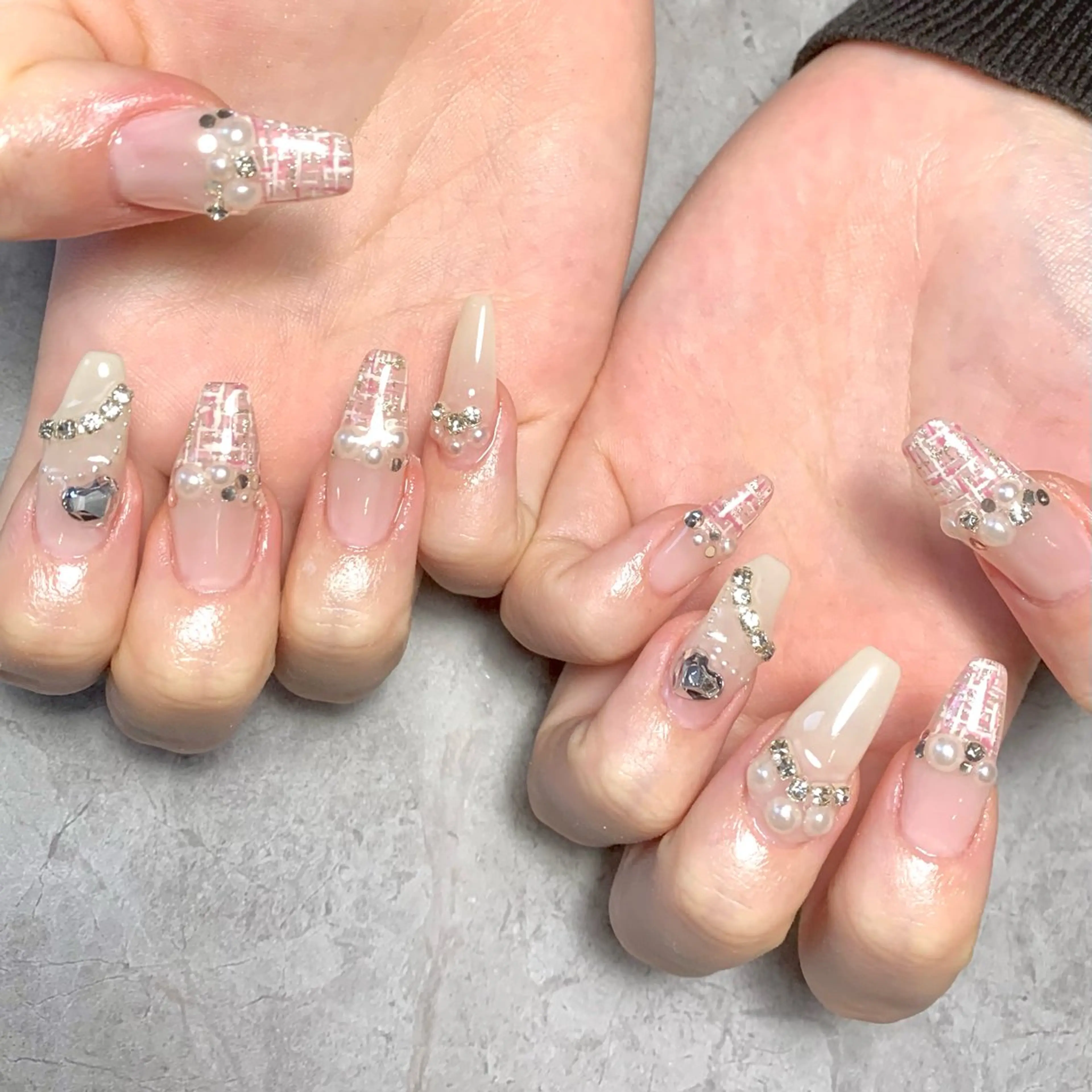 ネイル キラキラネイル ツイードネイル ワンホンネイル ハンドネイル Nail Salon Lillion【リリオン】所属・lillion karenのネイルデザイン