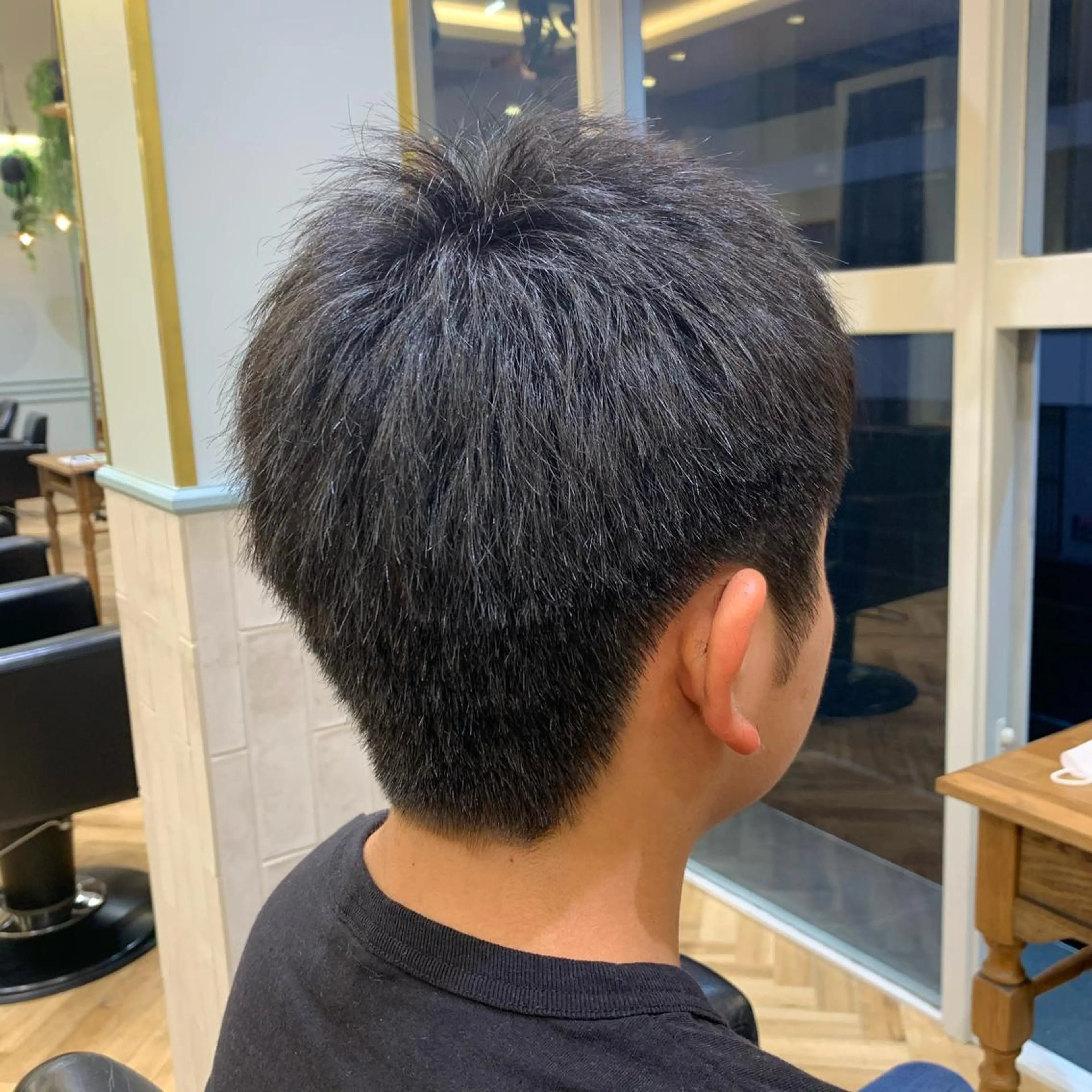 メンズ 刈り上げ BE EREA  PREMIATA所属・蓼沼 由莉のヘアスタイル