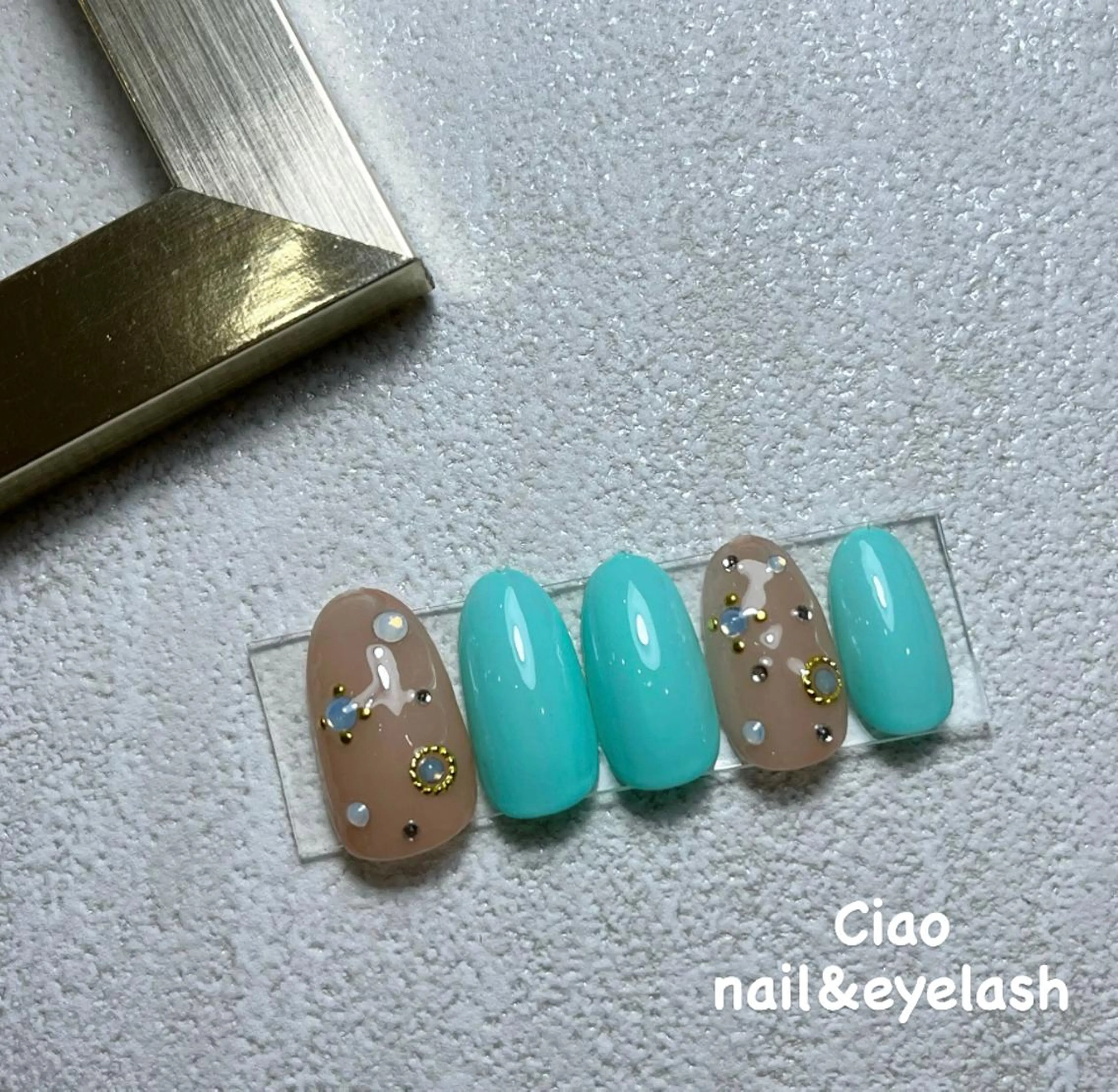 ネイル アートネイル ジェルネイル ニュアンスネイル 冬ネイル #Amin所属・#Amin nail salonのネイルデザイン