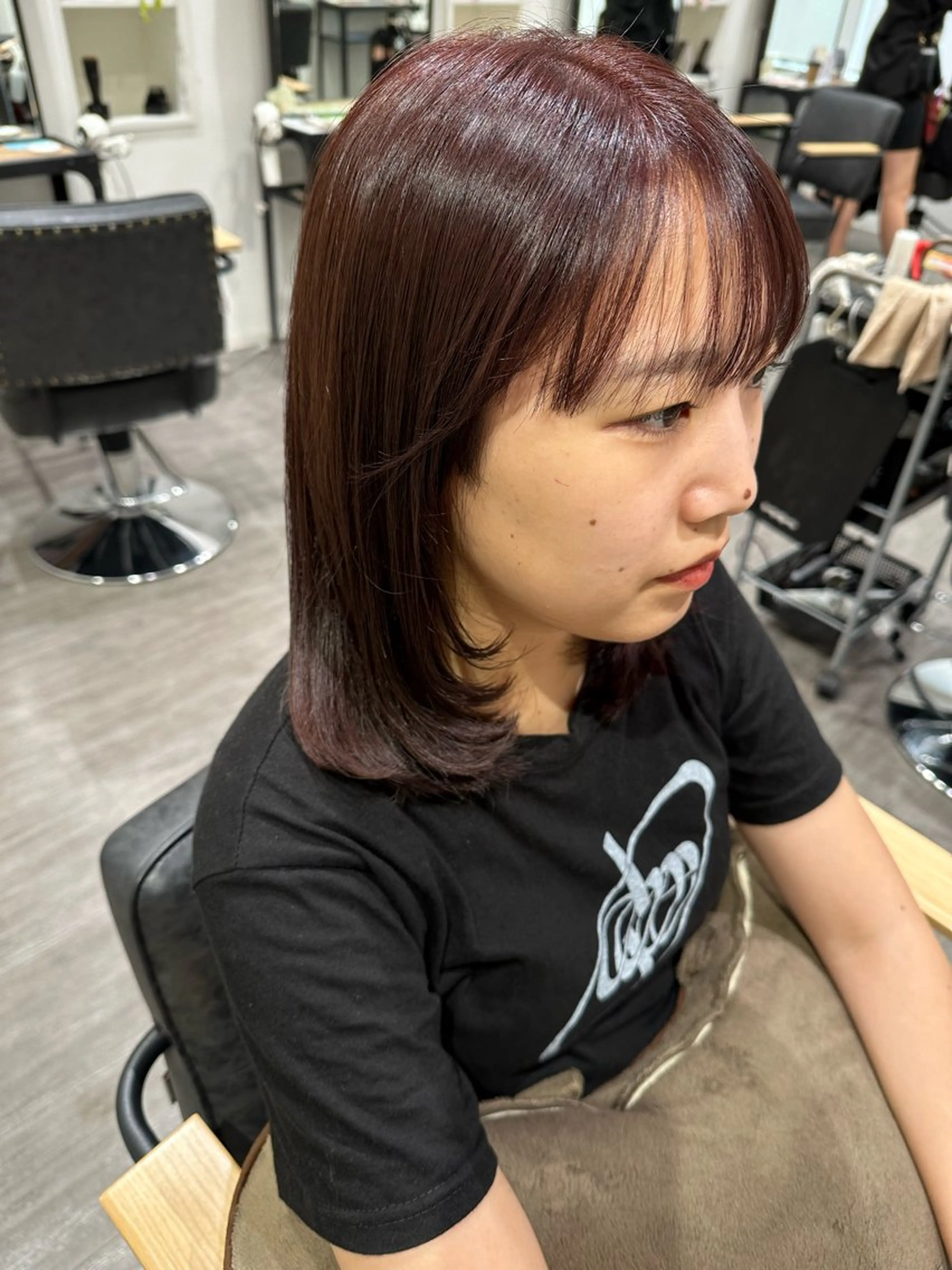 ミディアム カラー ラベンダーカラー ローズカラー 顔まわりレイヤー レイヤーカット 艶髪レイヤー上田 紗也🇰🇷💗のヘアスタイル