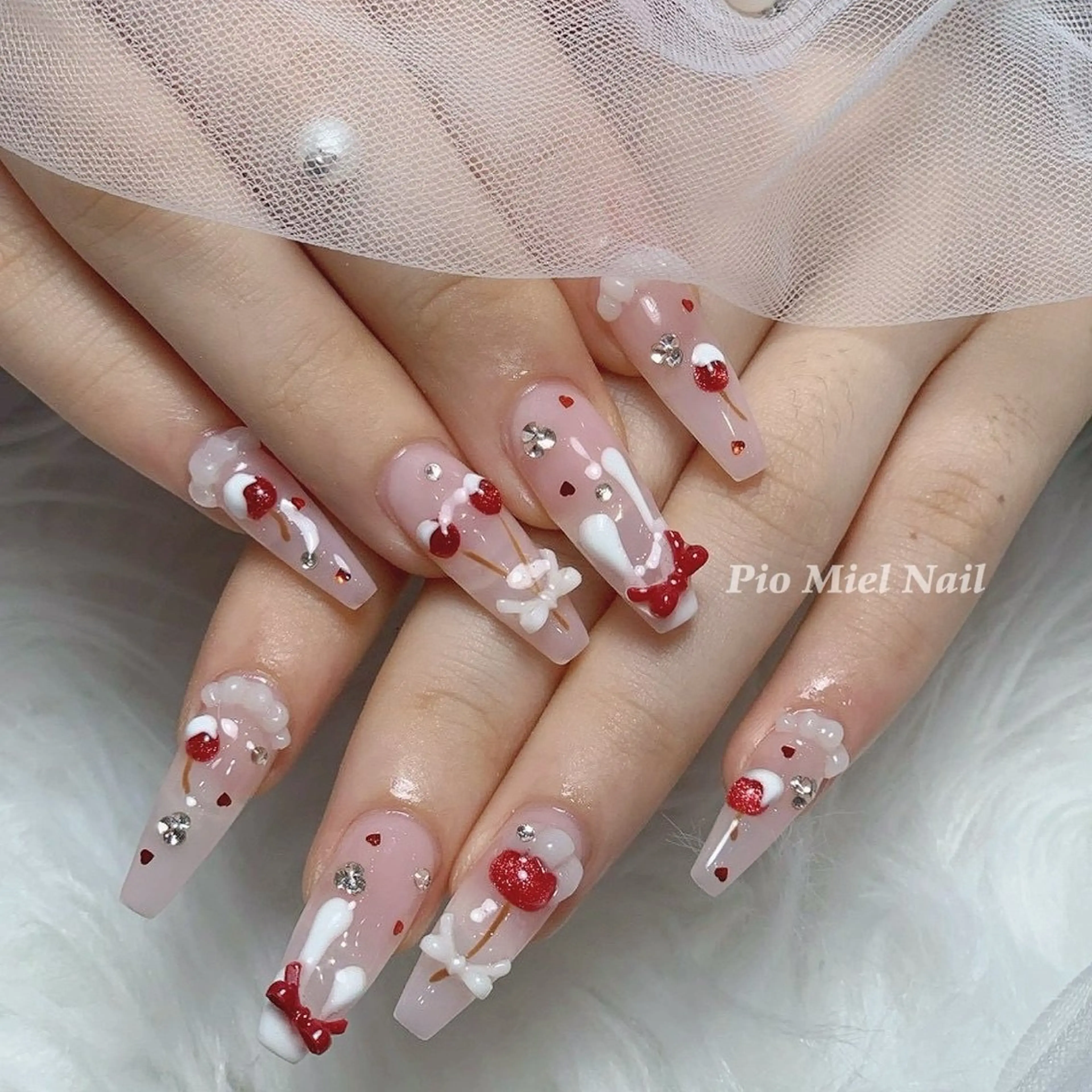 ネイル ハンドネイル HANA 長さだしのネイルデザイン