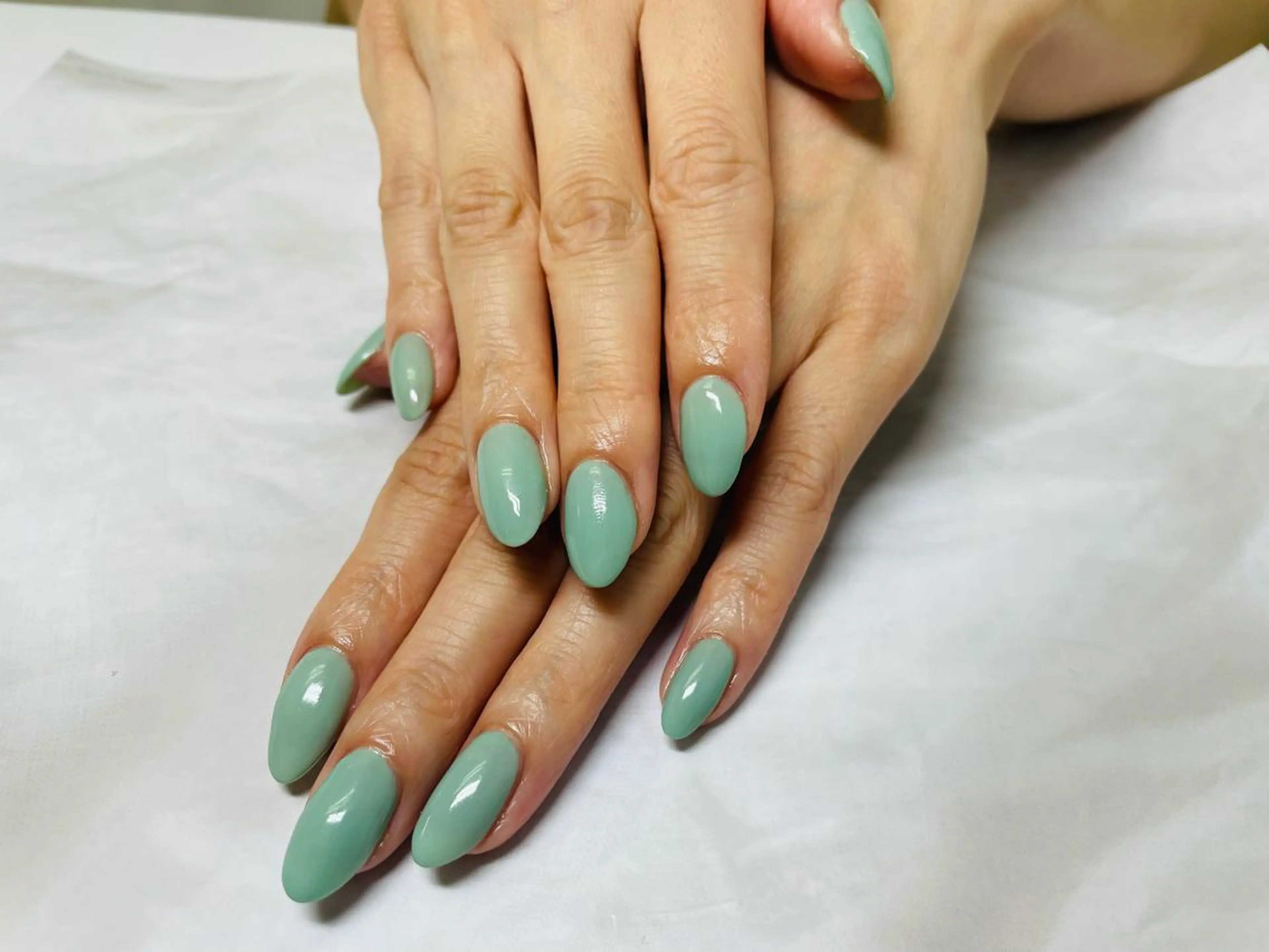 ハンドネイル・ワンカラー【オフ有無どちらでも可 ※予約時にお知らせください🎵】の写真