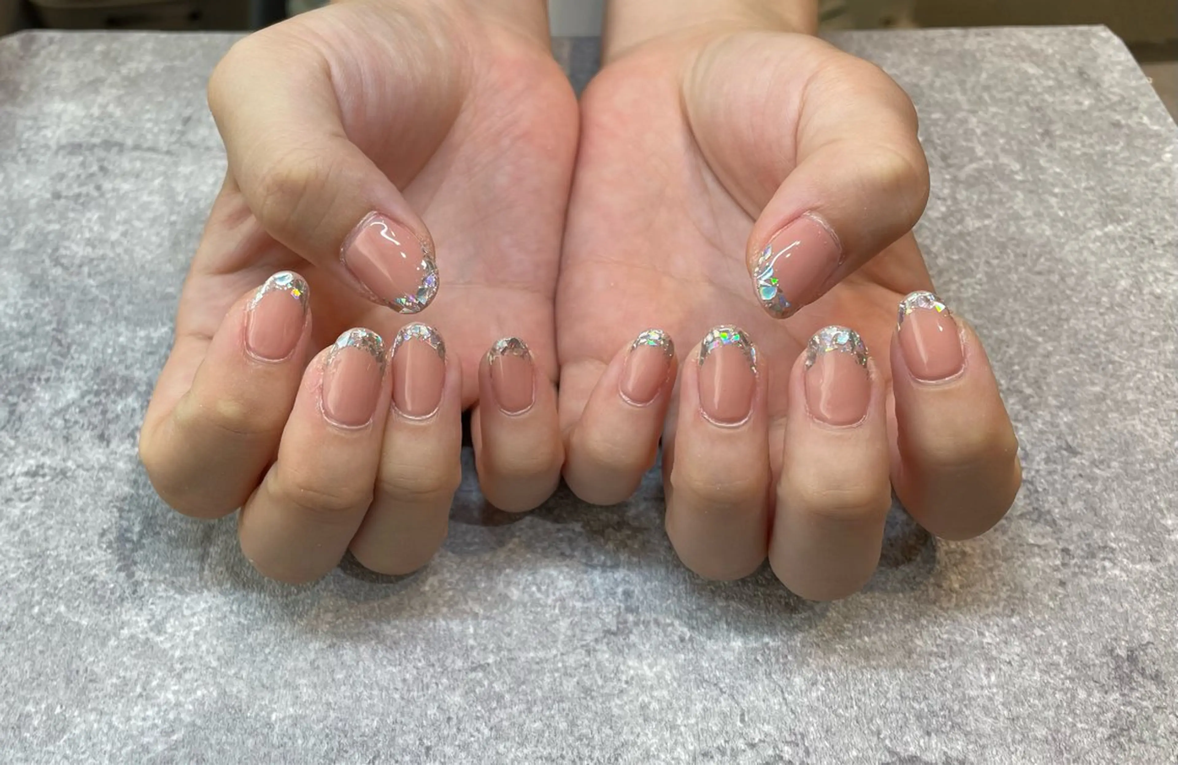 ネイル フレンチネイル ガラスフレンチ オフィスネイル ピンク ピンクベージュ joie 【 ジョイエ 梅田 】 ネイル&アイラッシュ所属・土居 香帆のネイルデザイン