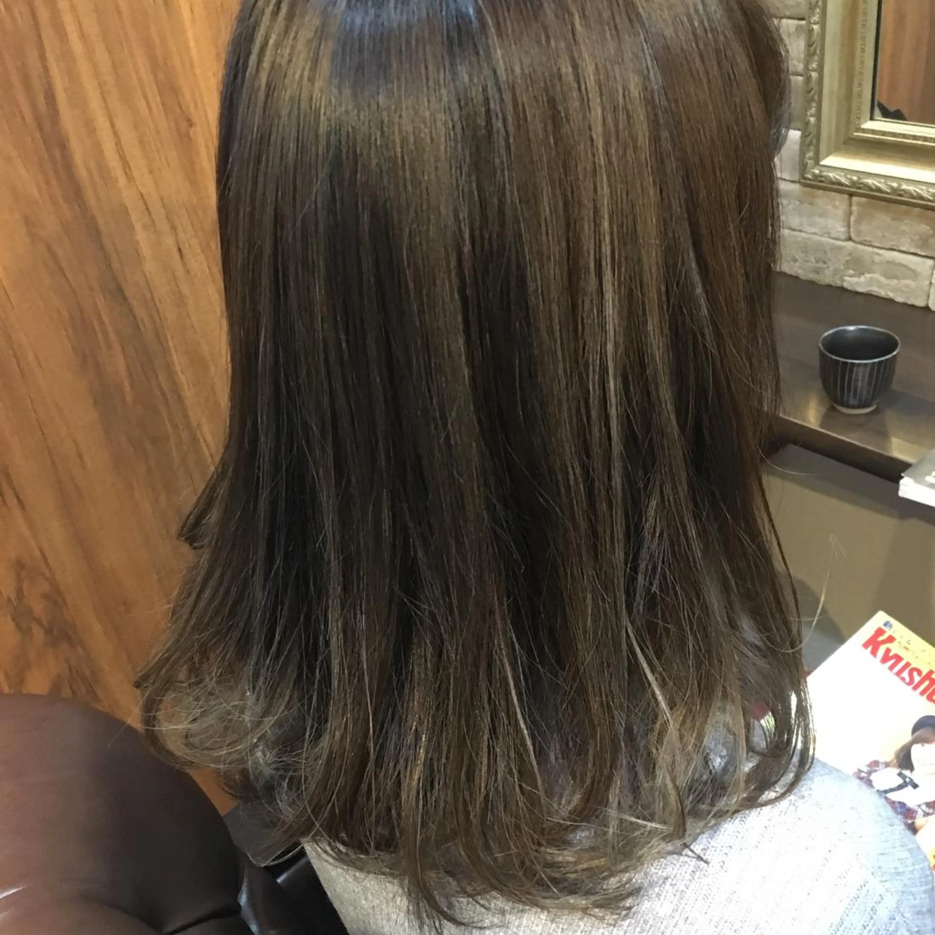 セミロング カラー HairDesign Azurのヘアスタイル