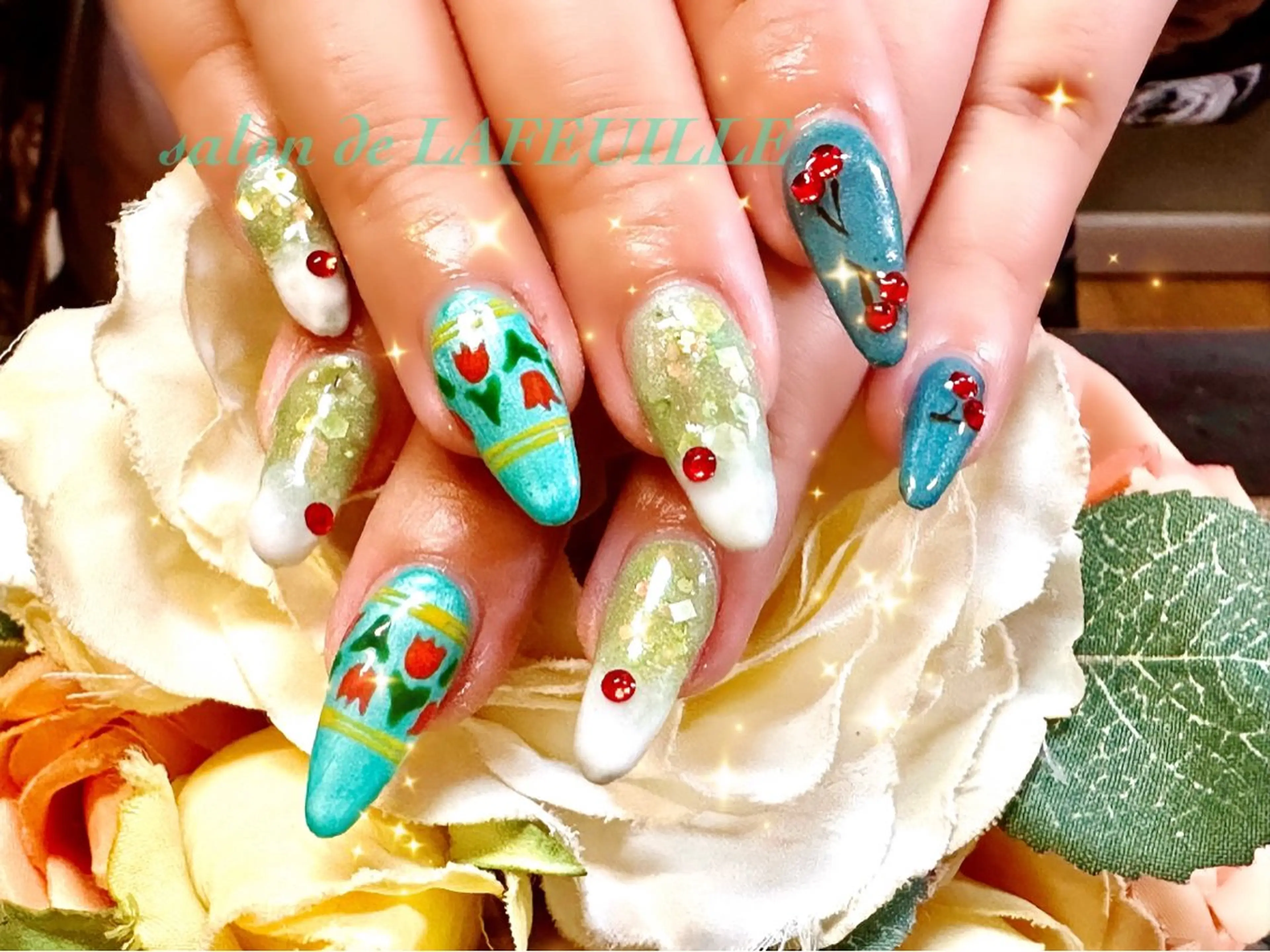 ネイル アートネイル 成人式 ジェルネイル スカルプネイル ブライダルネイル サロンドラフィーユ LAFEUILLEのネイルデザイン