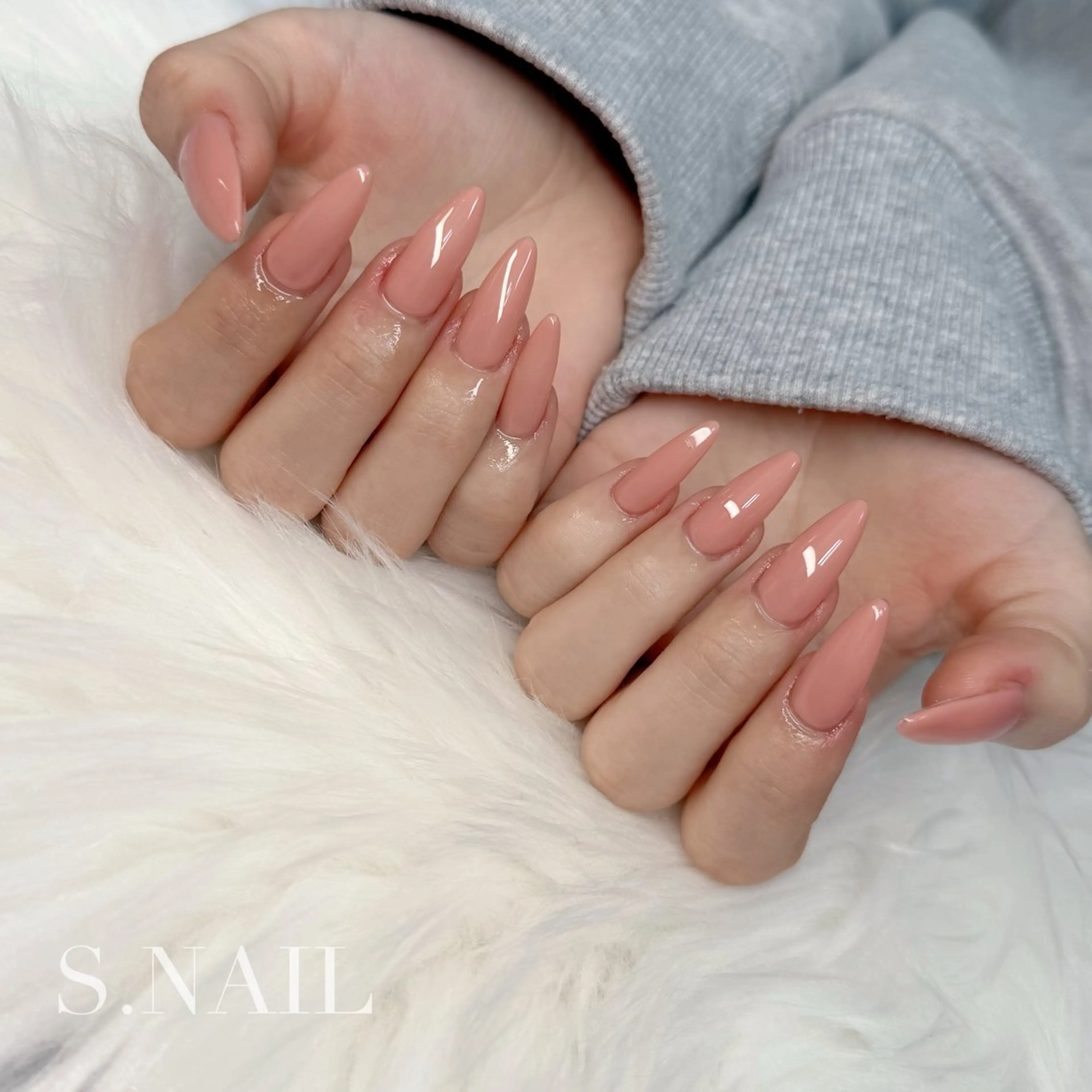 ネイル ワンカラーネイル ハンドネイル S♡NAIL所属・S.NAIL Suuのネイルデザイン