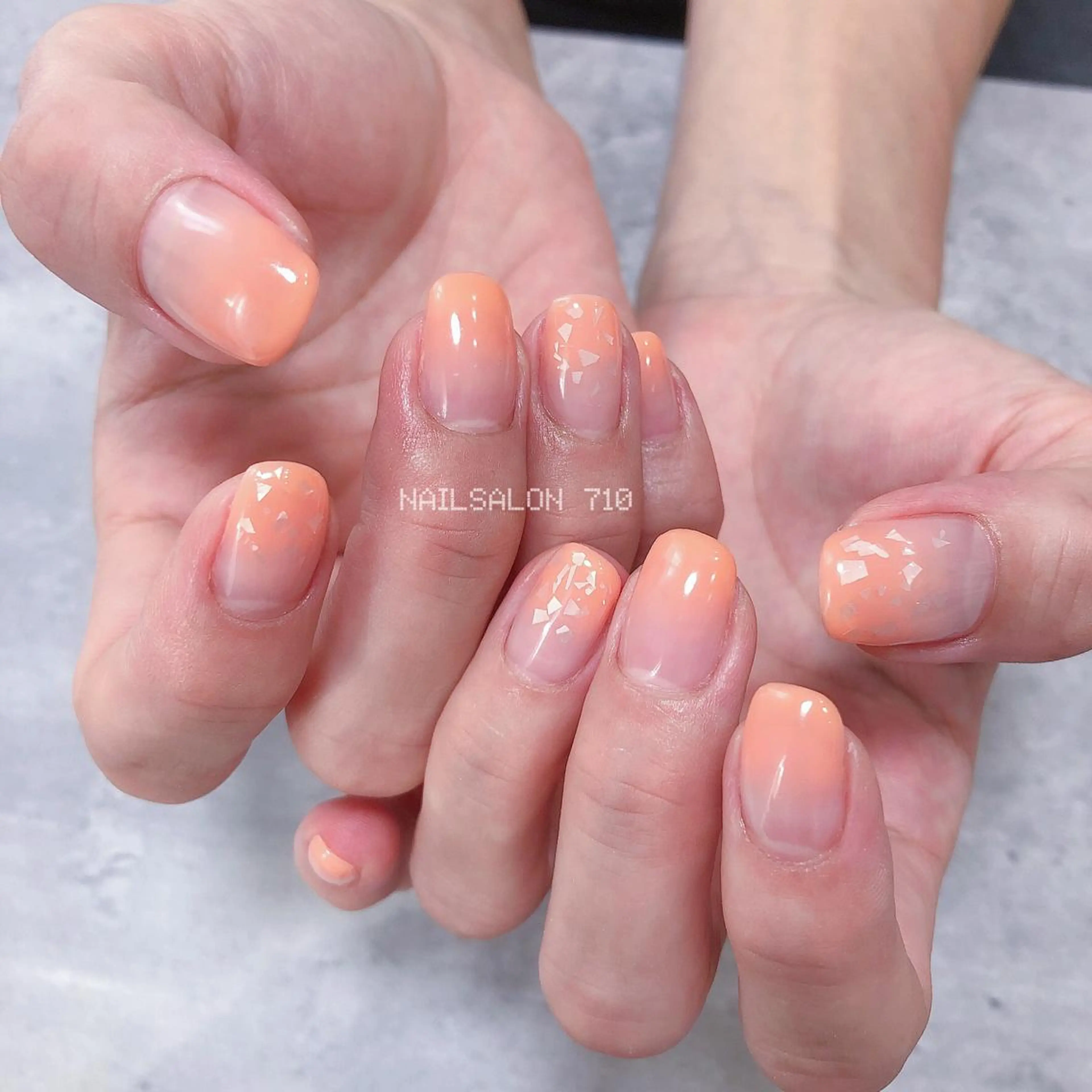 ネイル グラデーション ナナイチゼロ I.Naoのネイルデザイン