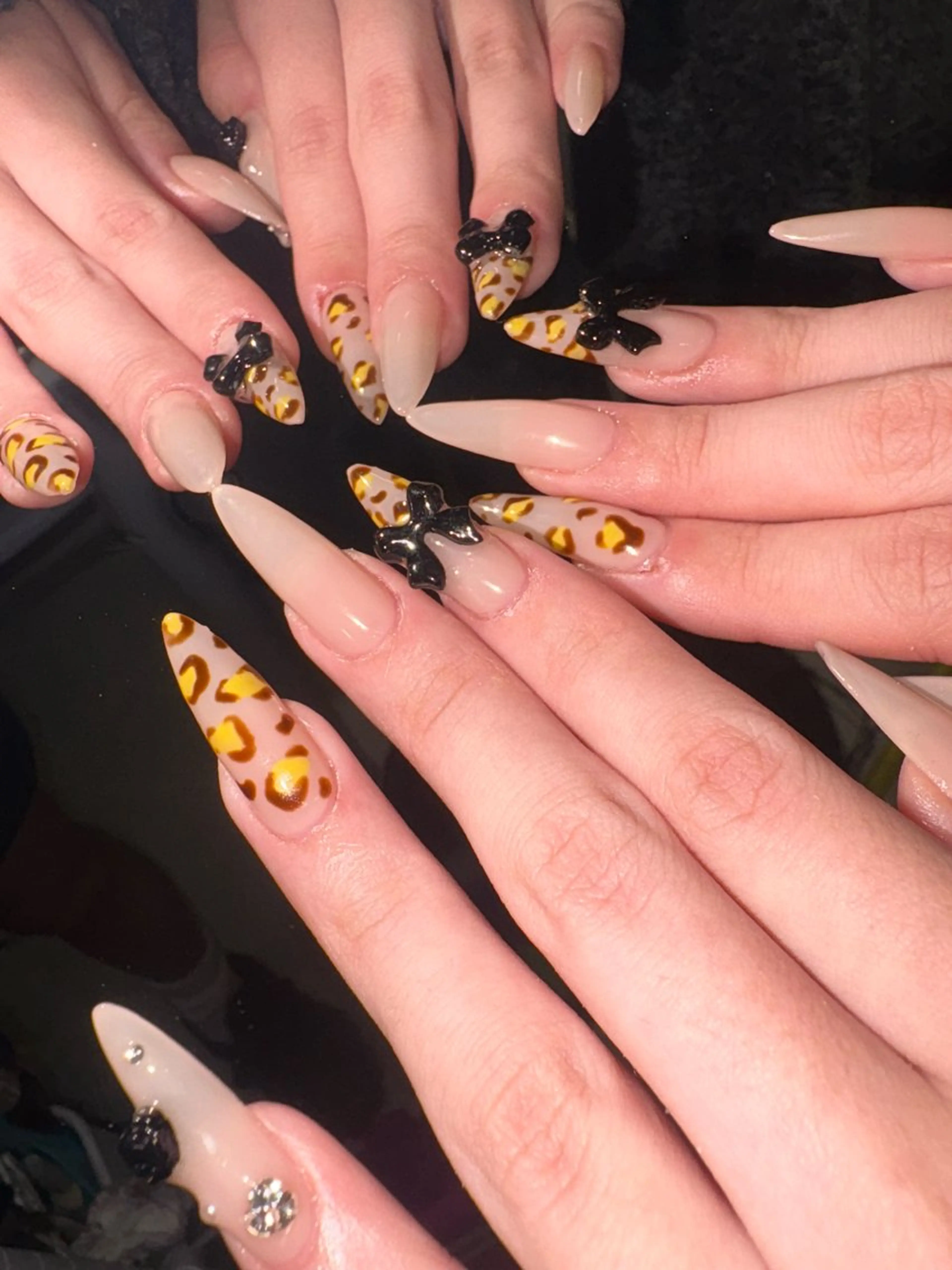 【オフあり】💛アート４本やり放題パーツつけ放題💛の写真