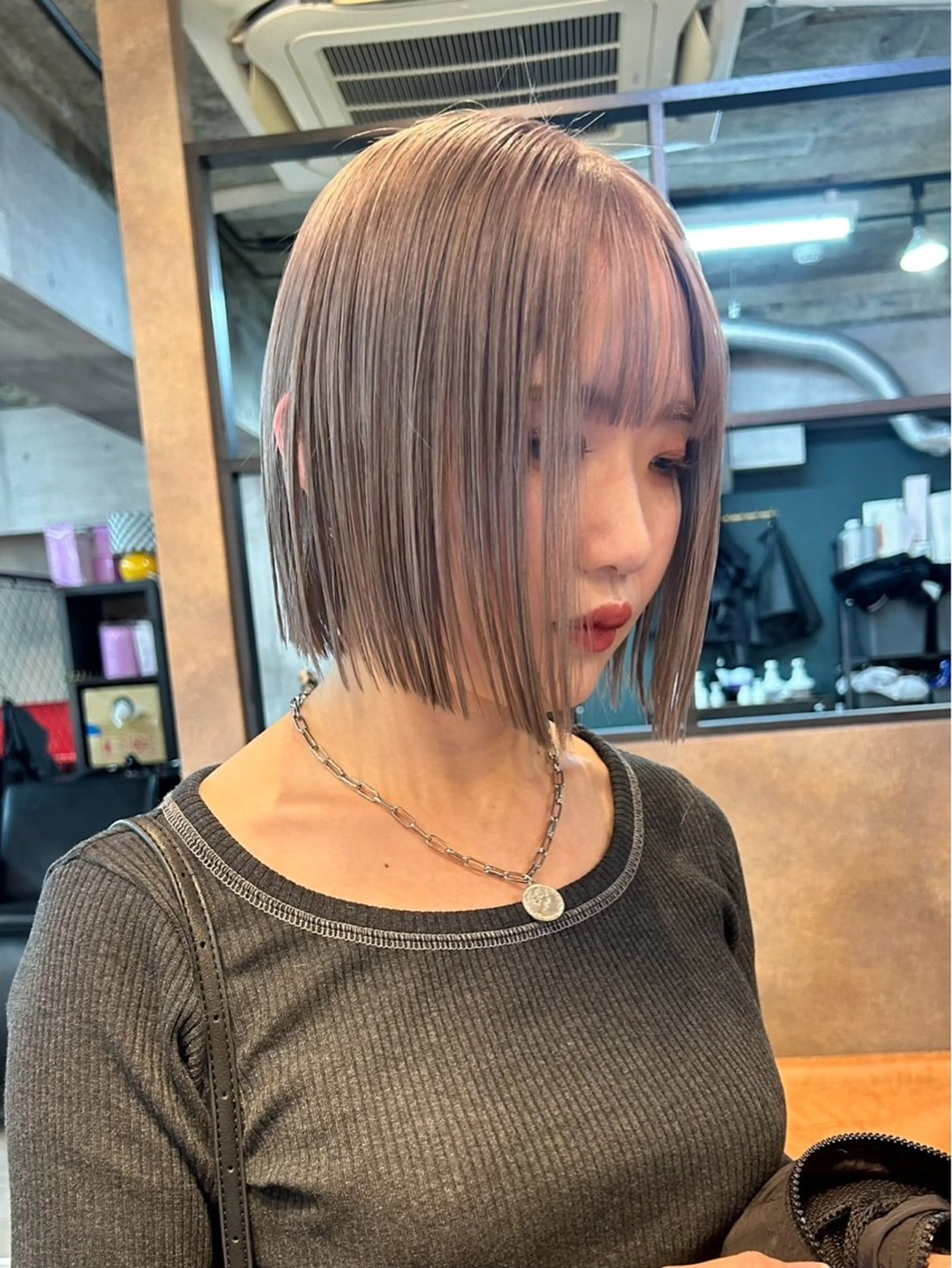 カラー グレージュ ヘアカラー トリートメント icon所属・Ami / icon博多のヘアスタイル