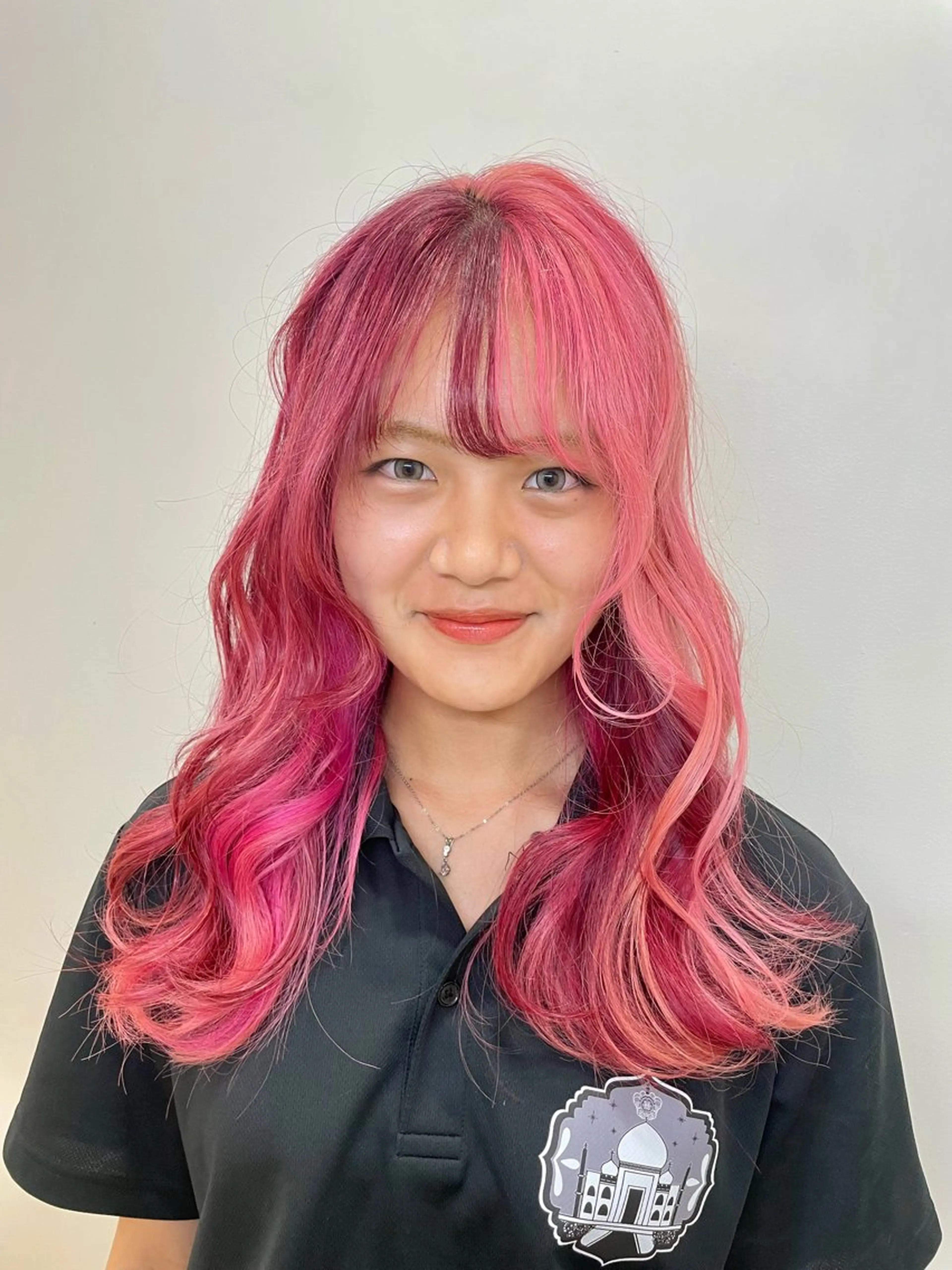 カラー 小濵 美月のヘアスタイル