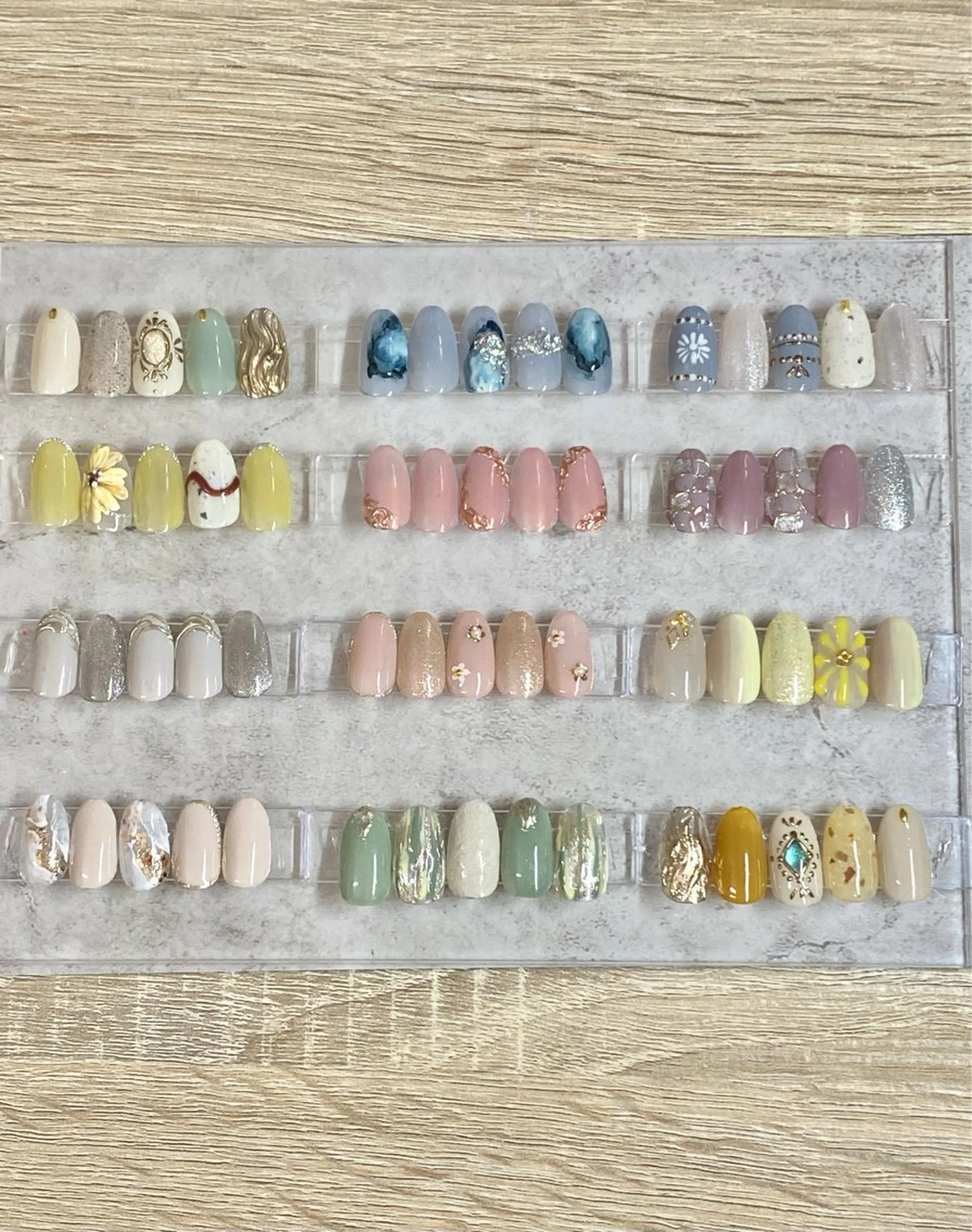 ミディアム ハンドネイル cattleya nailのネイルデザイン