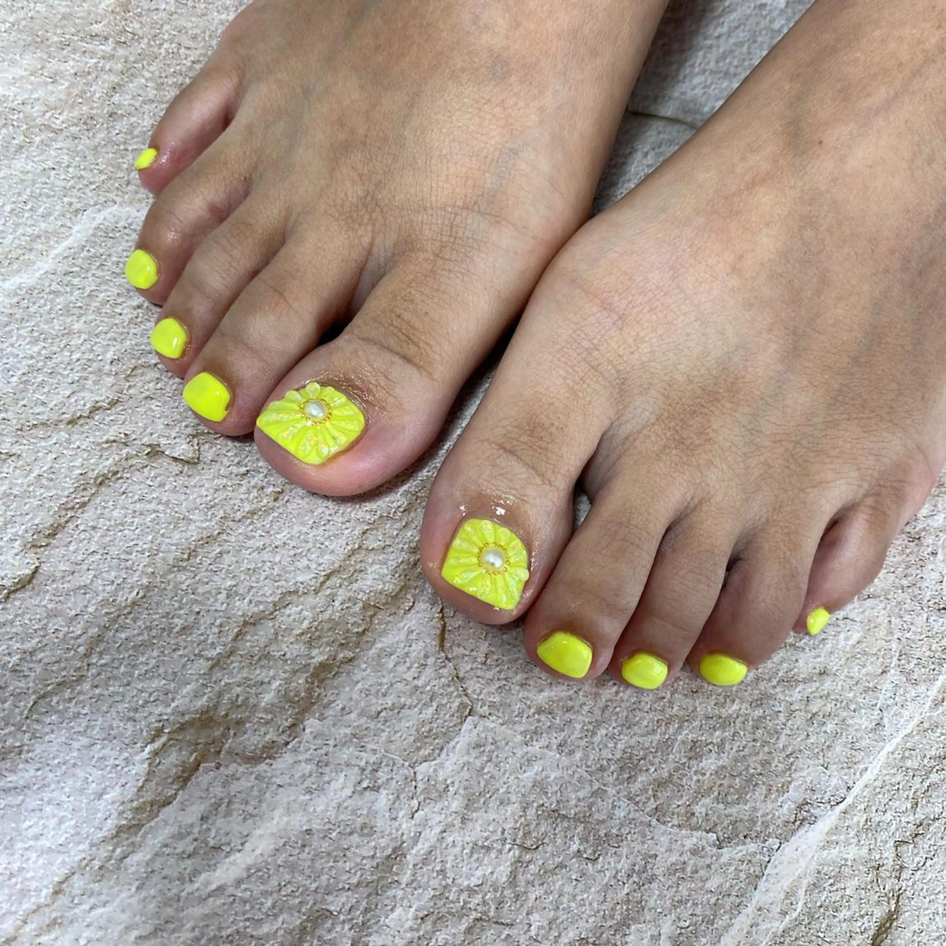 ネイル フットネイル Hair salon Irie所属・與儀 知佳のネイルデザイン