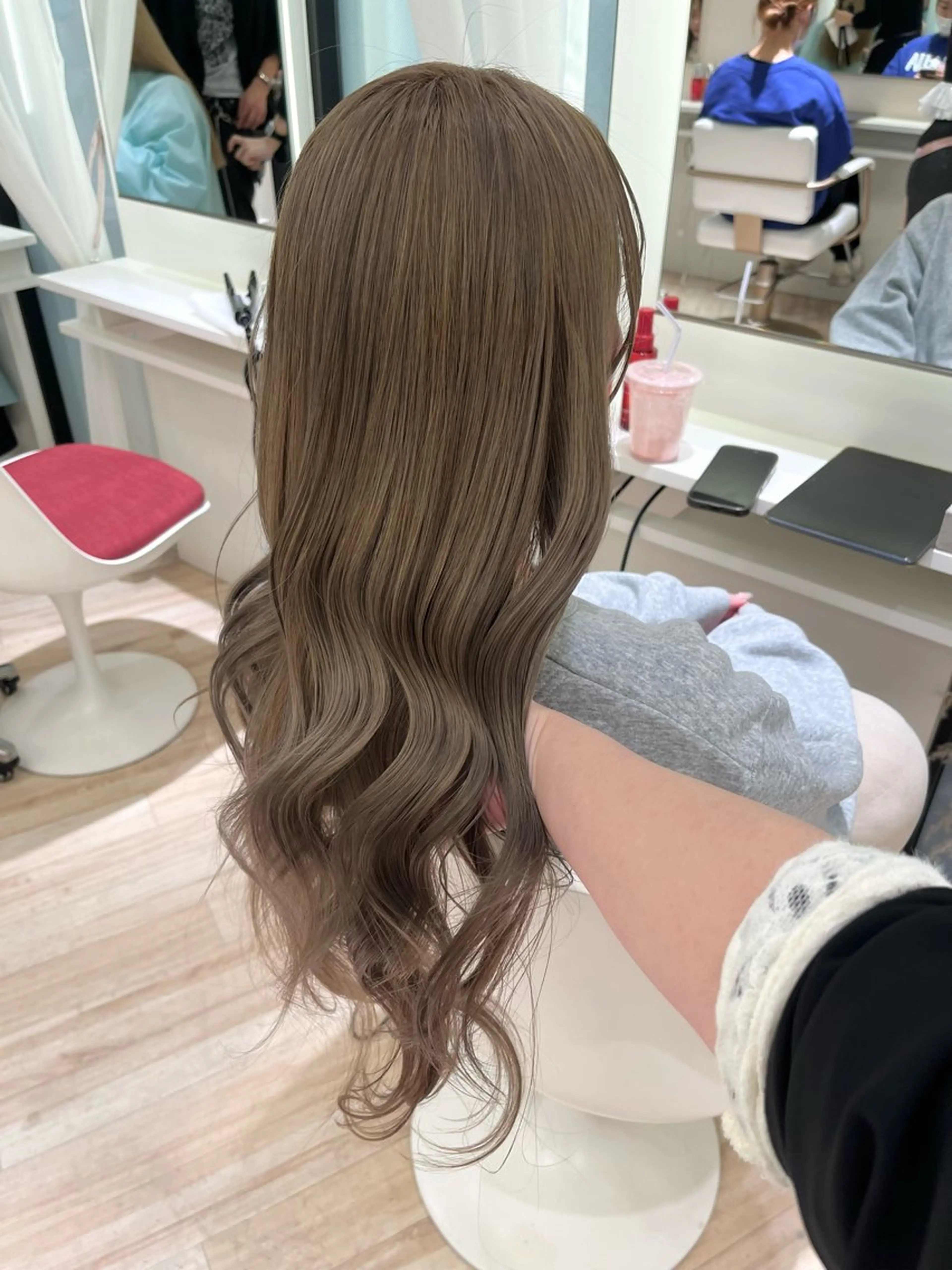 ロング カラー ブリーチ カット ヘアカラー ParveMix / 山本 玲南🫧🪽のヘアスタイル