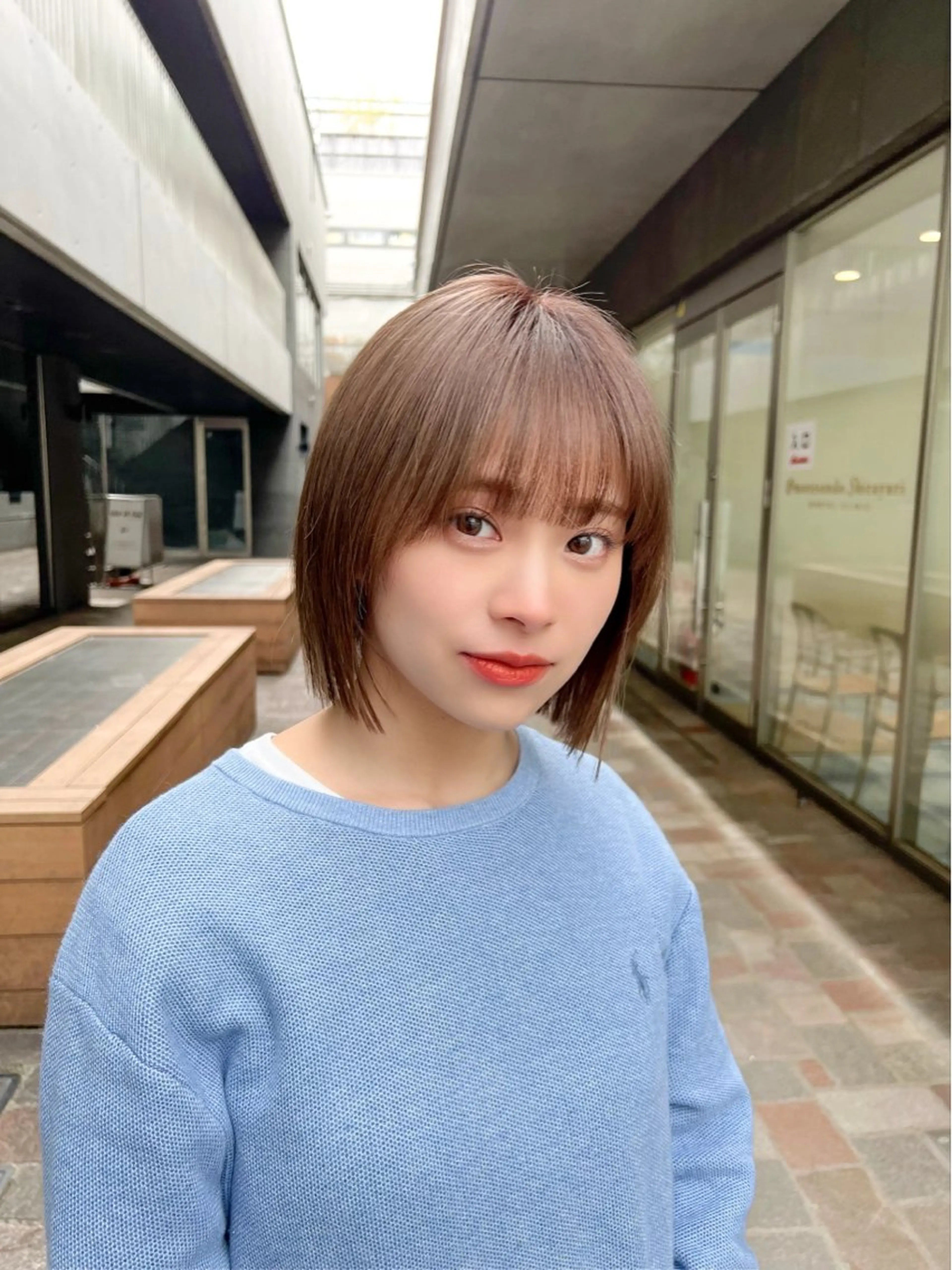 ショート カラー 🎧パーソナルケア/ 透明感カラー/ミユのヘアスタイル