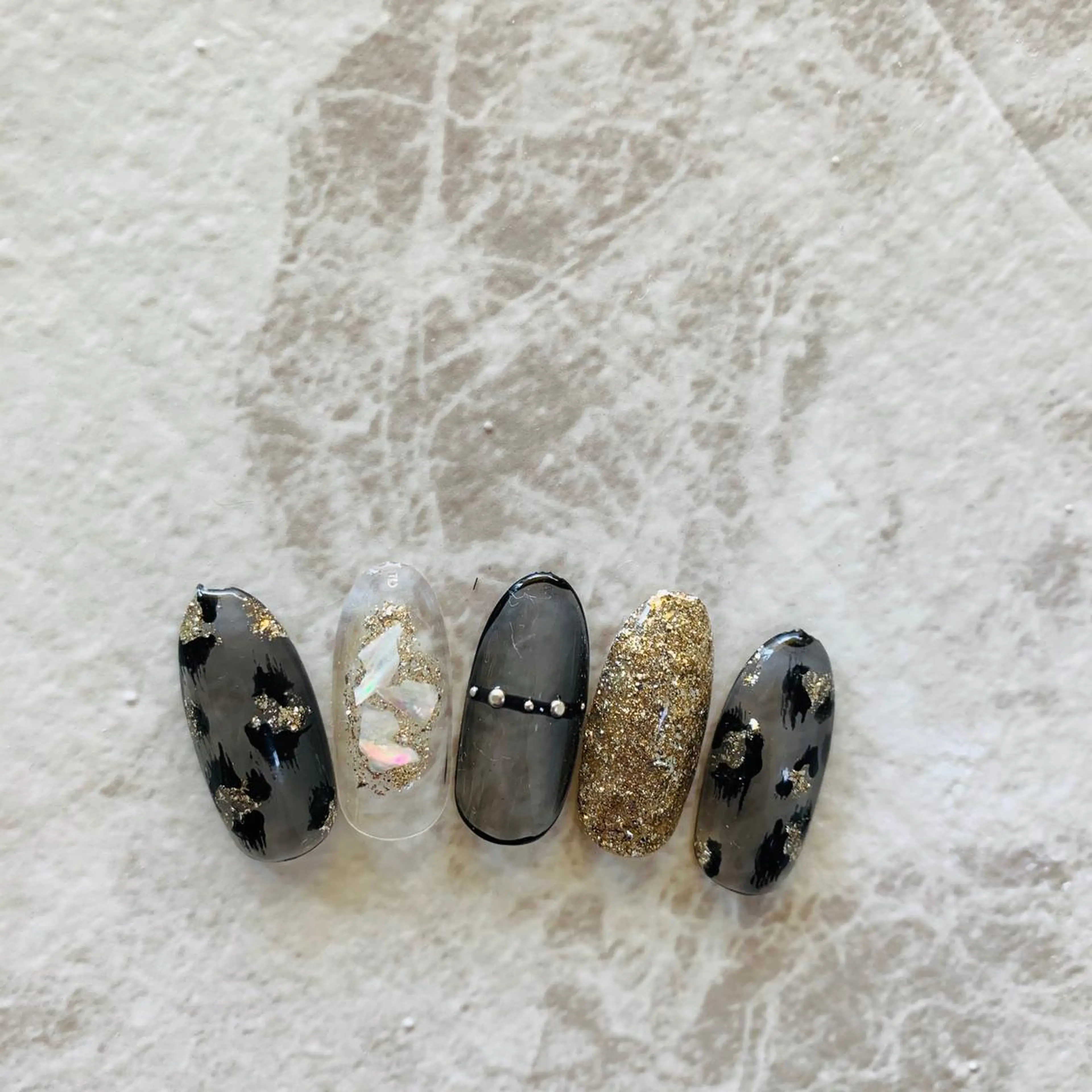 ネイル アニマル柄 Feliz所属・Feliz 楽しいネイルサロンのネイルデザイン