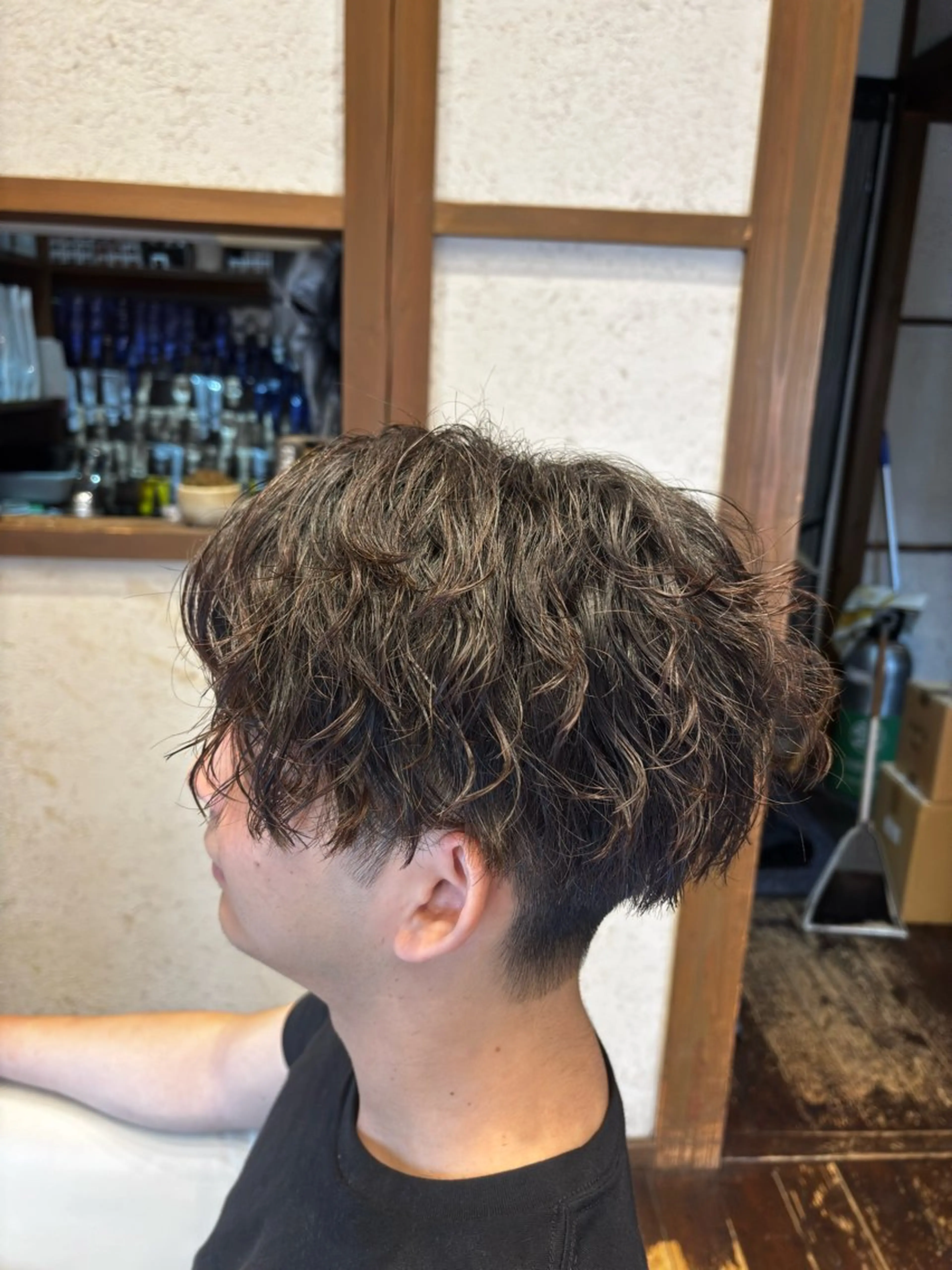 パーマ メンズ メンズパーマ スパイラルパーマ カット パーマ りずむヘアデザイン所属・Rhythm / RYOMAの眉毛・アイブロウイメージ