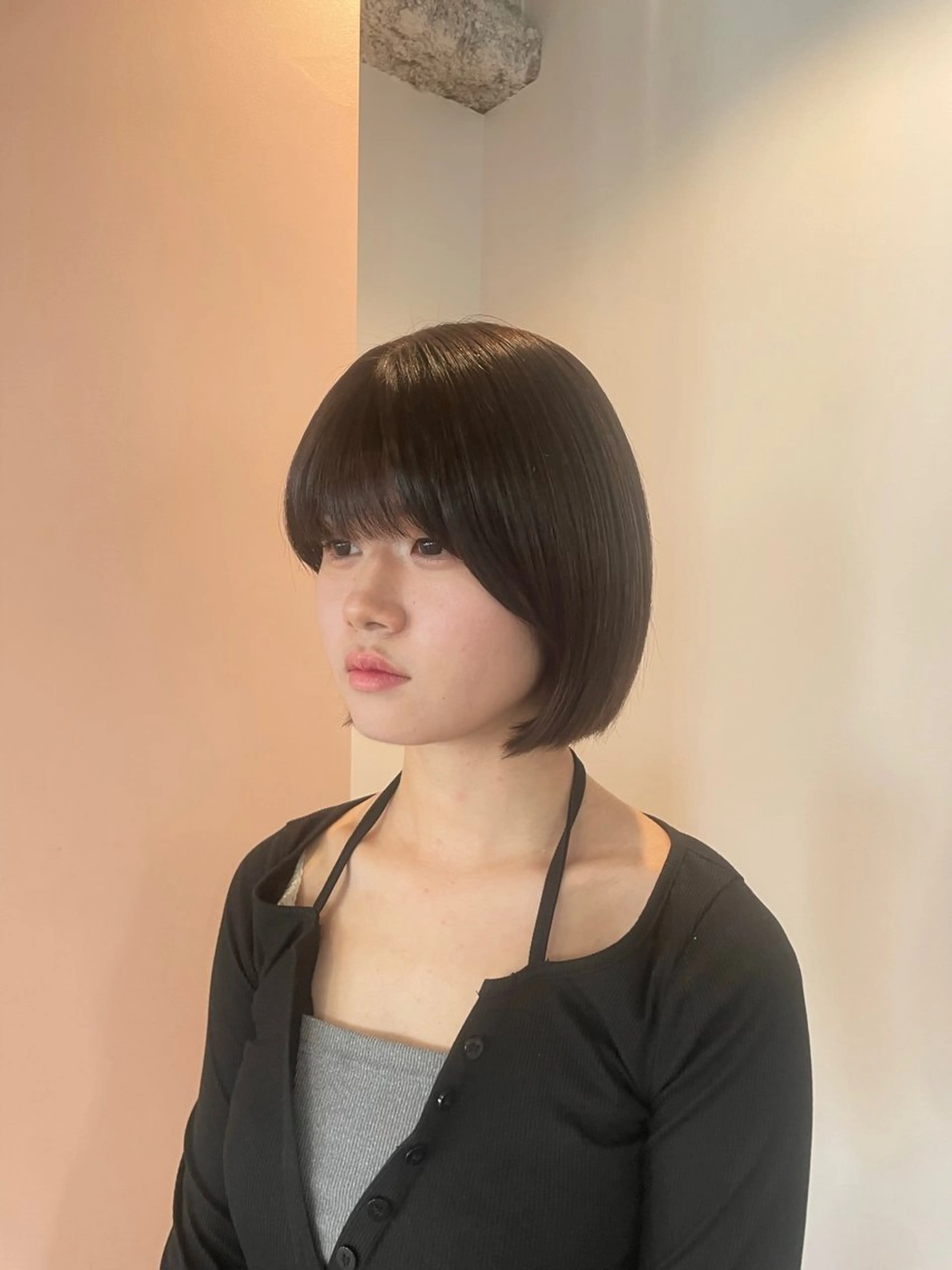 ショート カット 縮毛矯正 ゆるふわガーリーst yle🩰yuukaのヘアスタイル