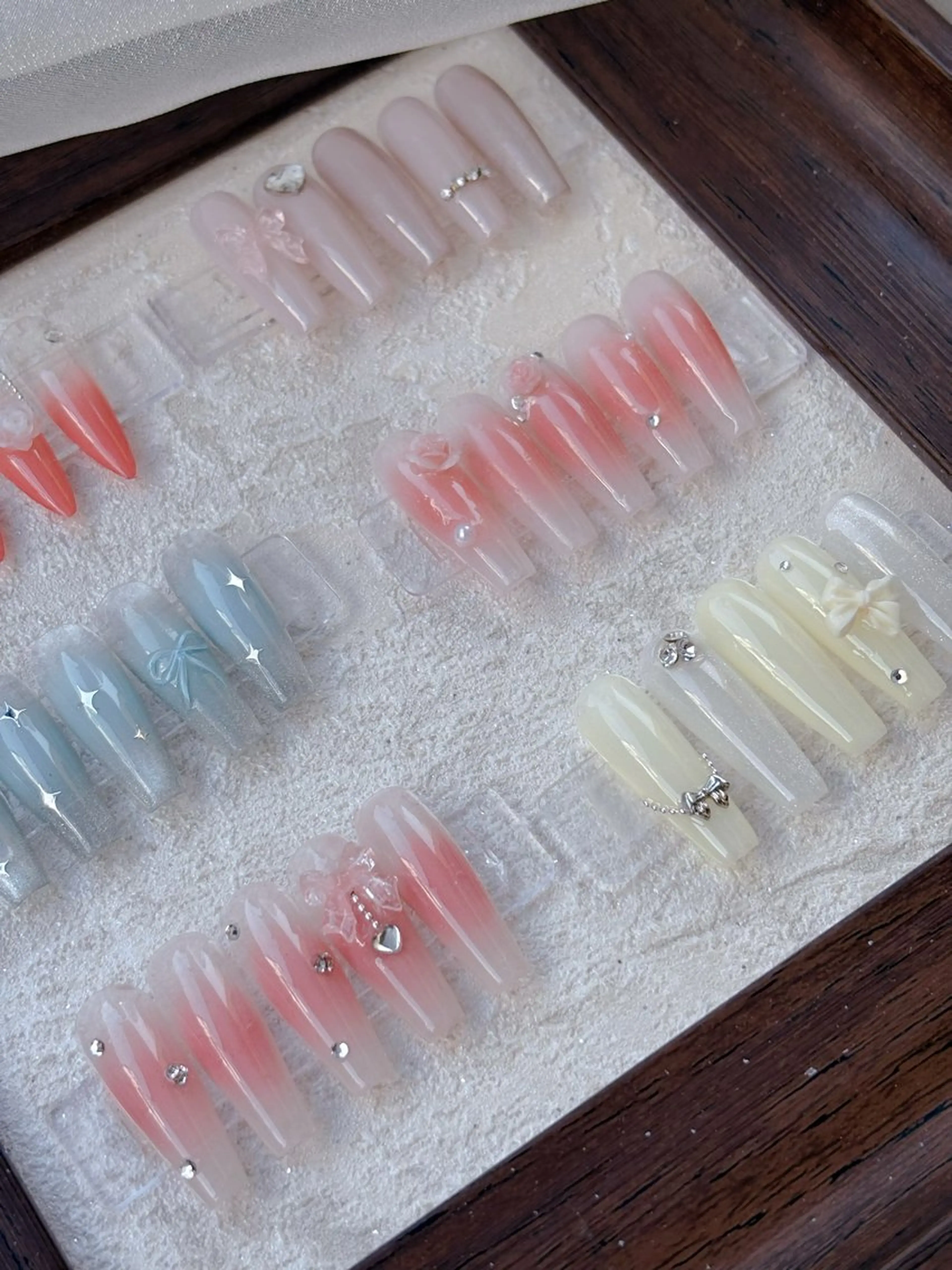 【ジェルオフ無料】定額デザイン💅の写真